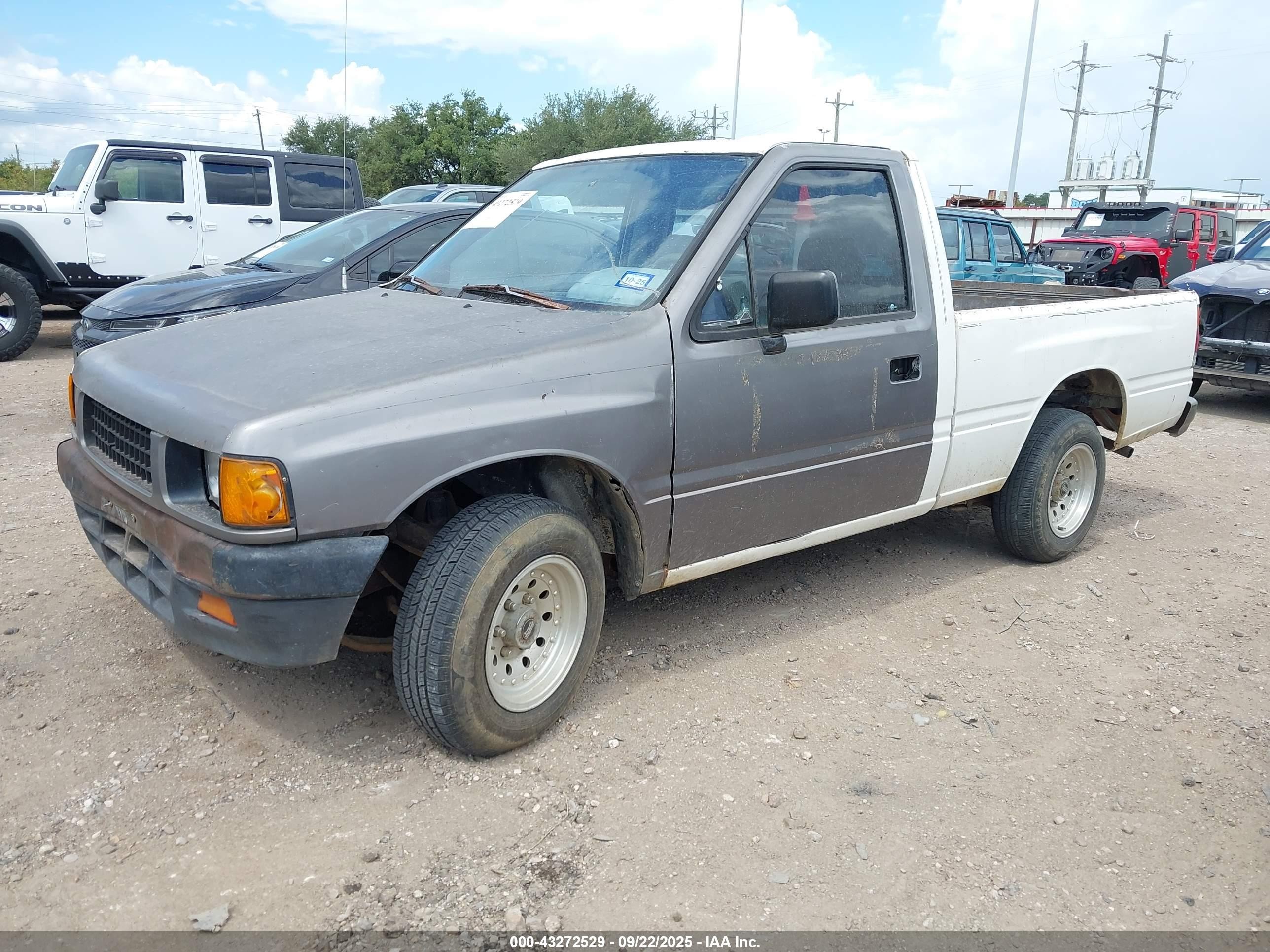1994 Isuzu Conventional Short Wheelbase White vin: 4S1CL11L5R4204889