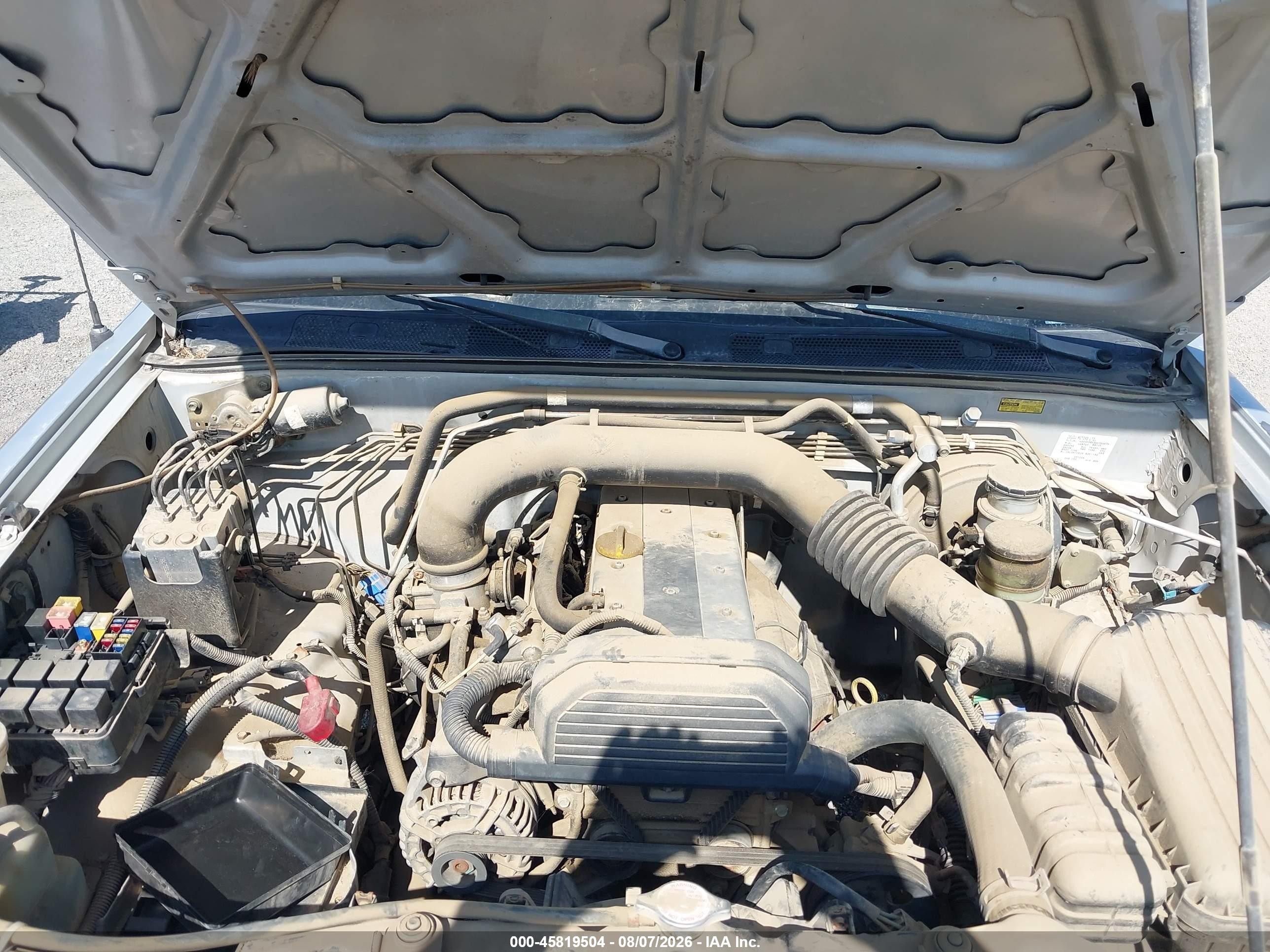 1998 Isuzu Rodeo S Silver vin: 4S2CK58D3W4324674