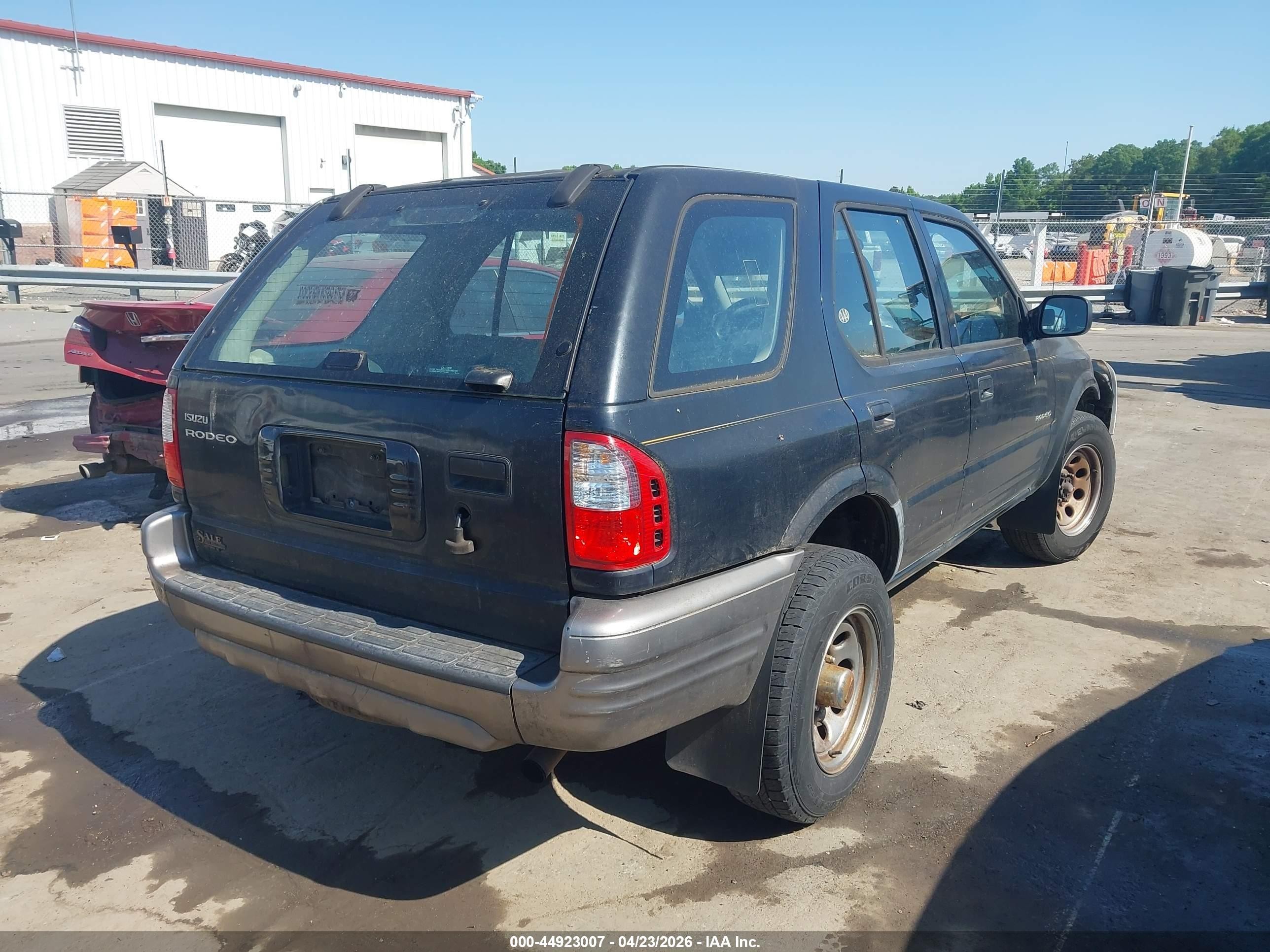 2000 Isuzu Rodeo S 2.2l Black vin: 4S2CK58D3Y4307277