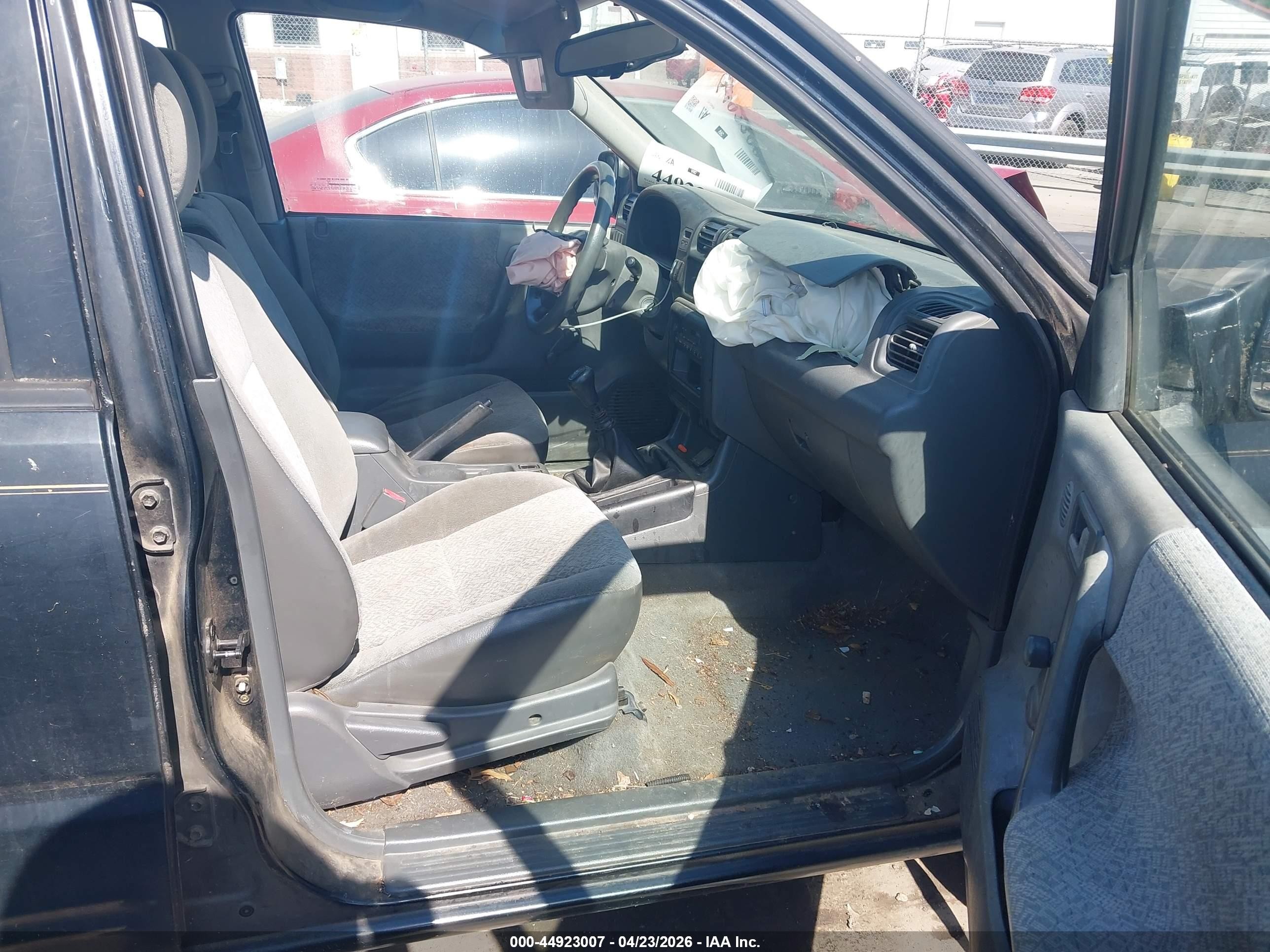2000 Isuzu Rodeo S 2.2l Black vin: 4S2CK58D3Y4307277