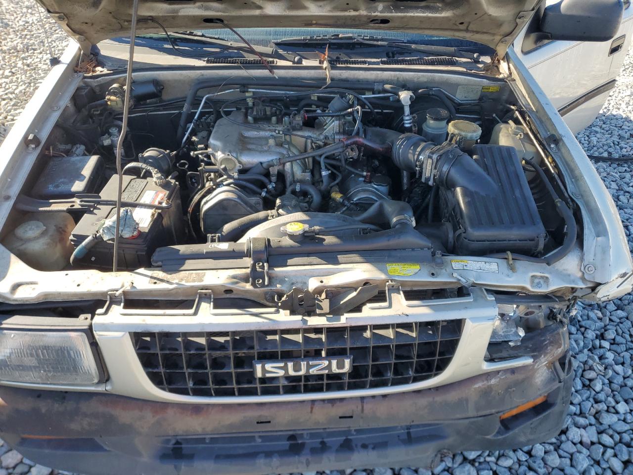 1997 Isuzu Rodeo S Silver vin: 4S2CK58V1V4329783