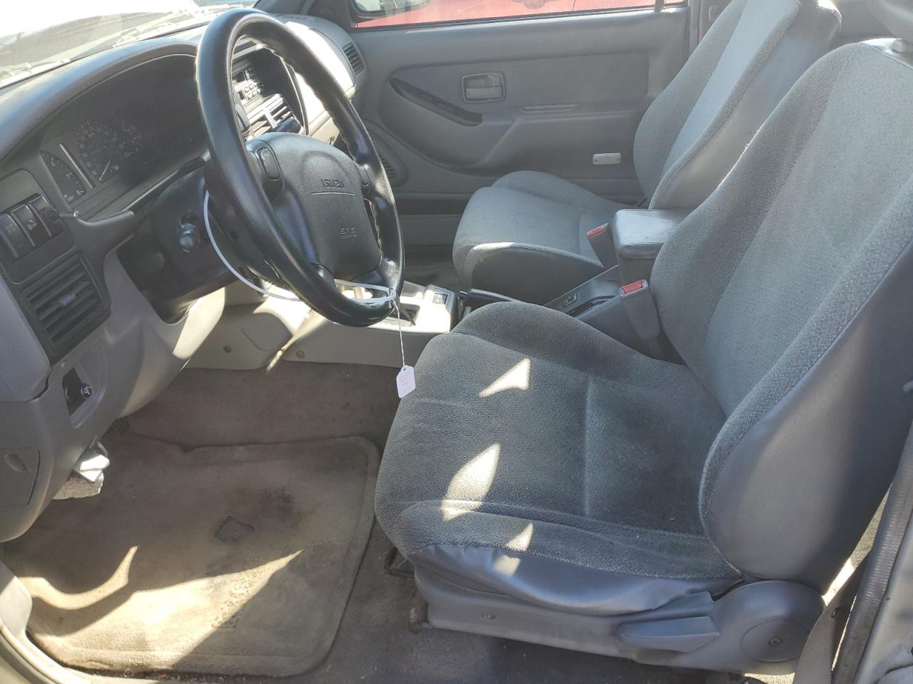 1997 Isuzu Rodeo S Silver vin: 4S2CK58V1V4329783