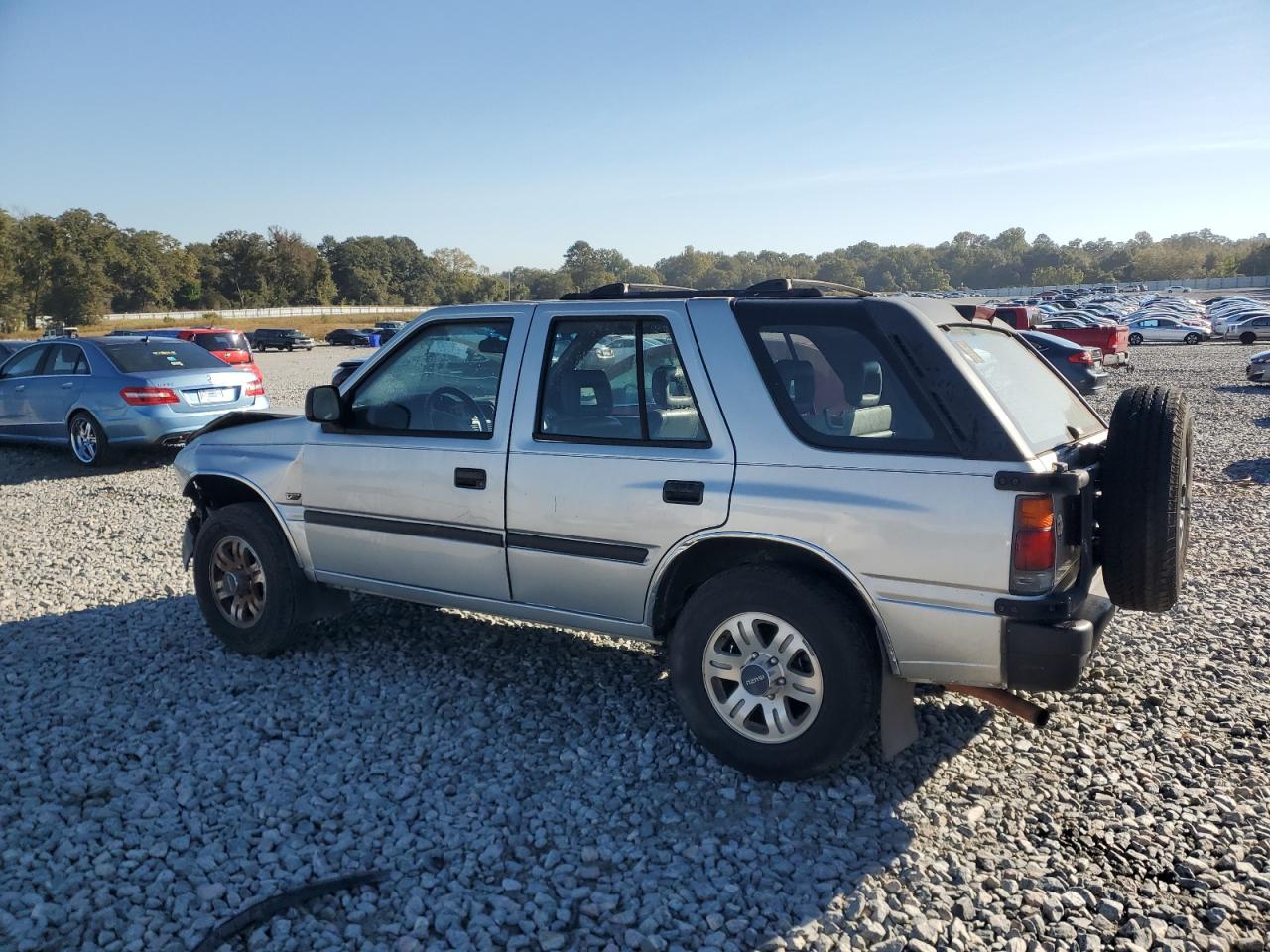1997 Isuzu Rodeo S Silver vin: 4S2CK58V1V4329783