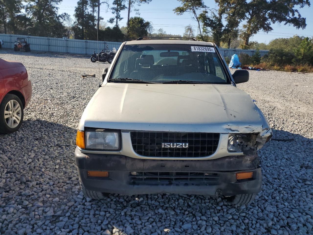 1997 Isuzu Rodeo S Silver vin: 4S2CK58V1V4329783