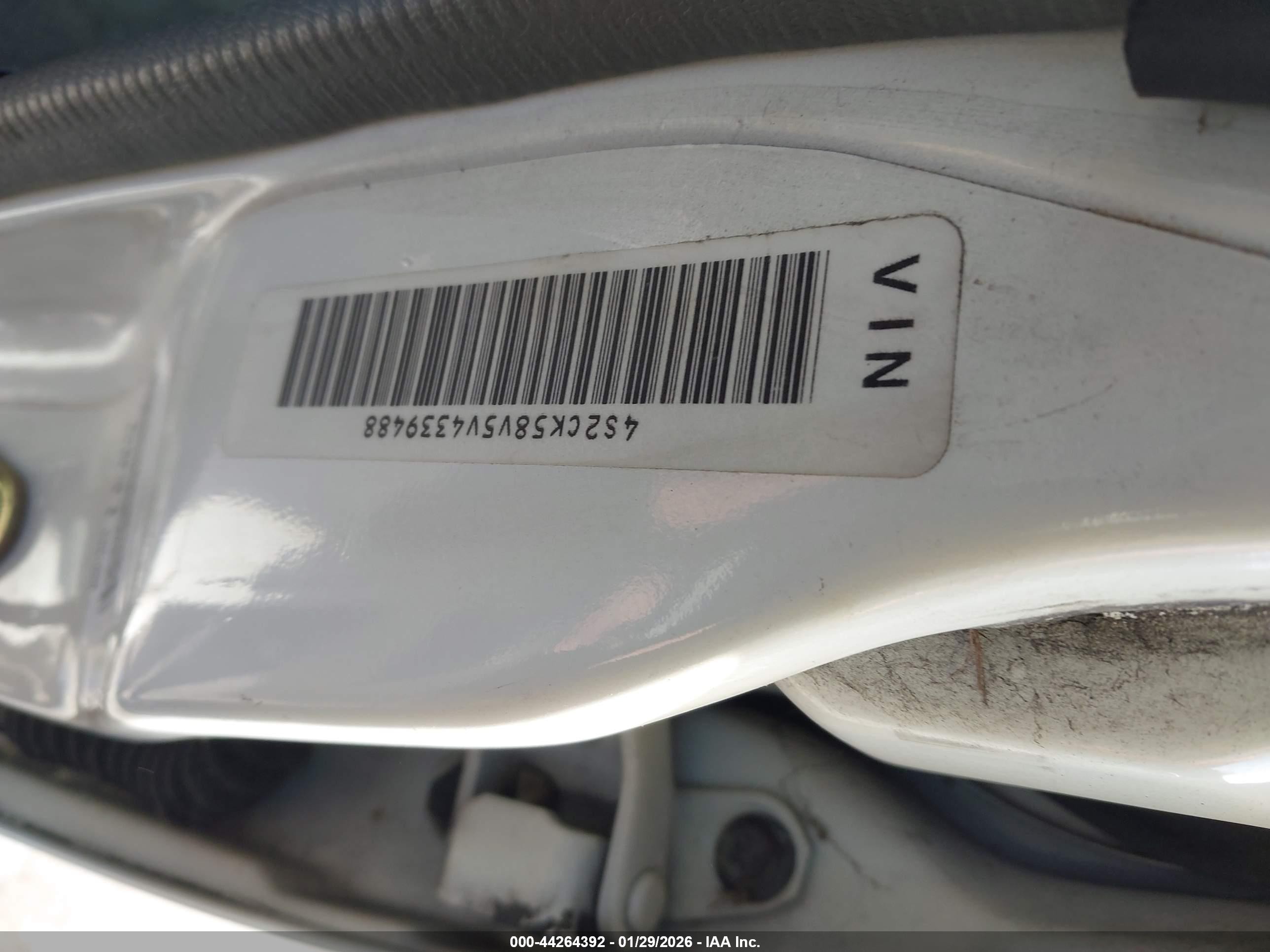 1997 Isuzu Rodeo Ls 3.2l/s 3.2l White vin: 4S2CK58V5V4339488