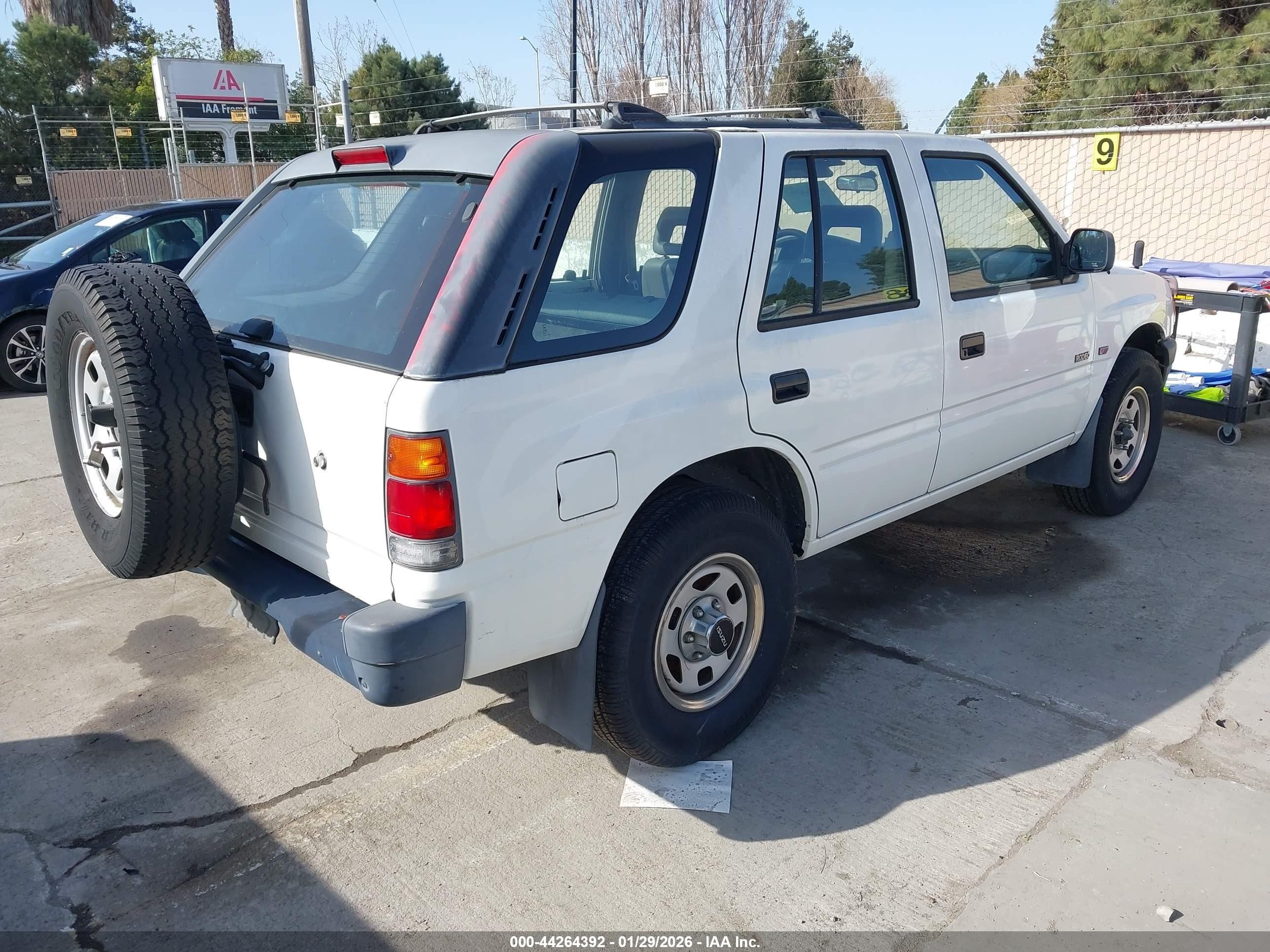1997 Isuzu Rodeo Ls 3.2l/s 3.2l White vin: 4S2CK58V5V4339488