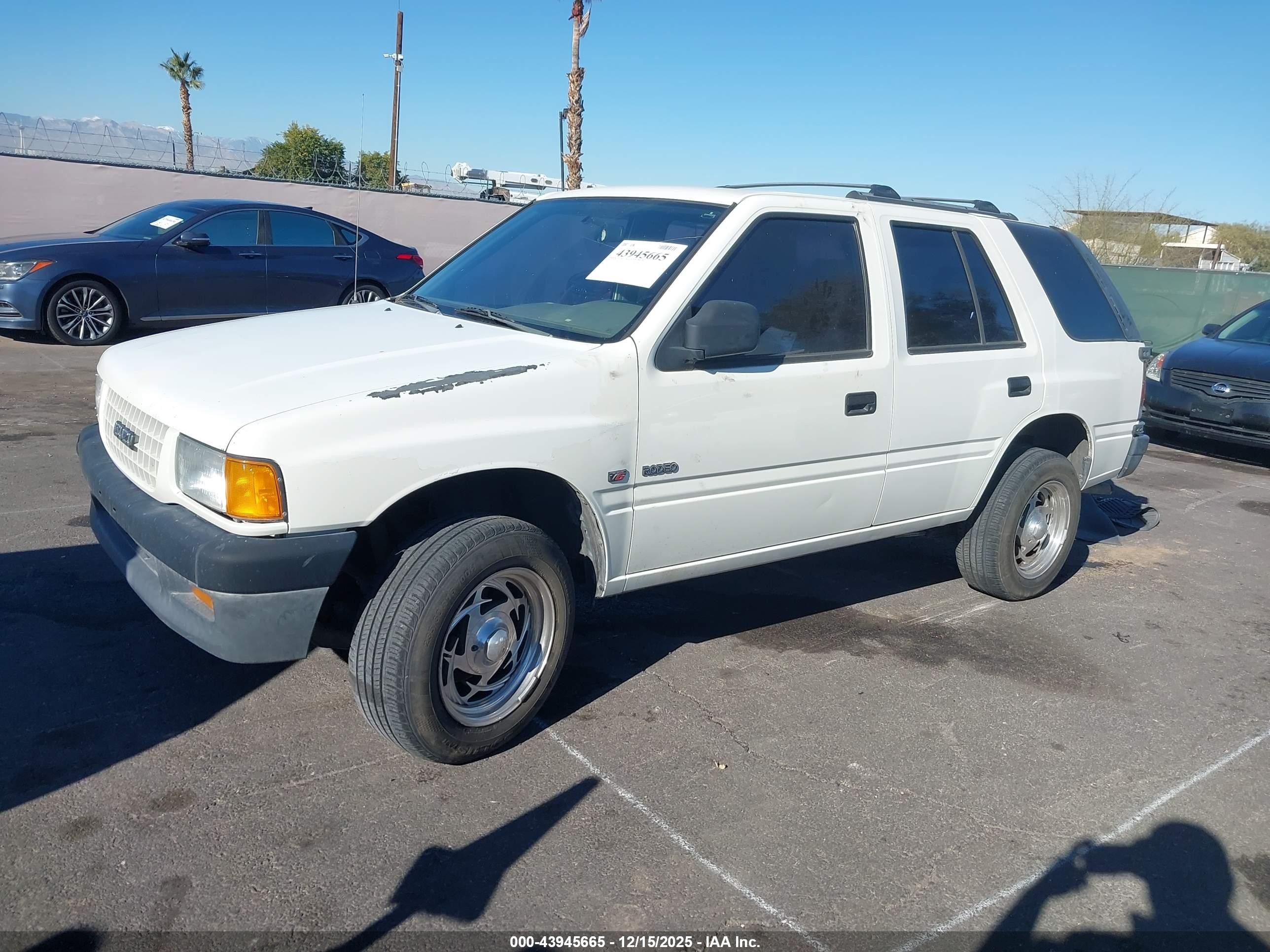 1997 Isuzu Rodeo Ls 3.2l/s 3.2l White vin: 4S2CK58V7V4352677