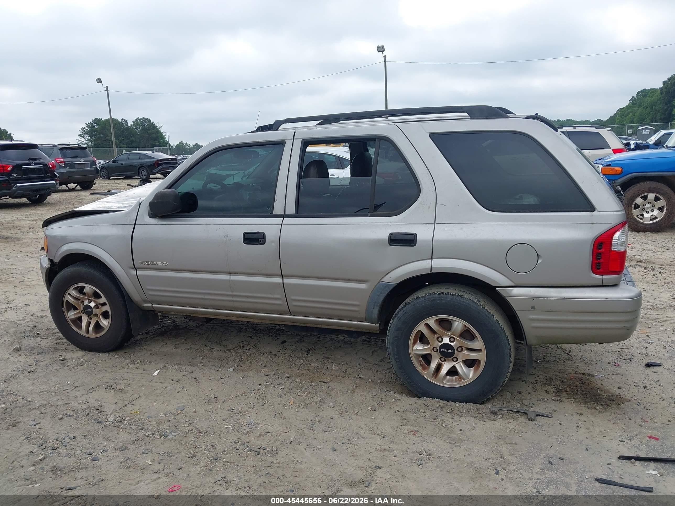 2004 Isuzu Rodeo S 3.2l V6 Gray vin: 4S2CK58W244315012