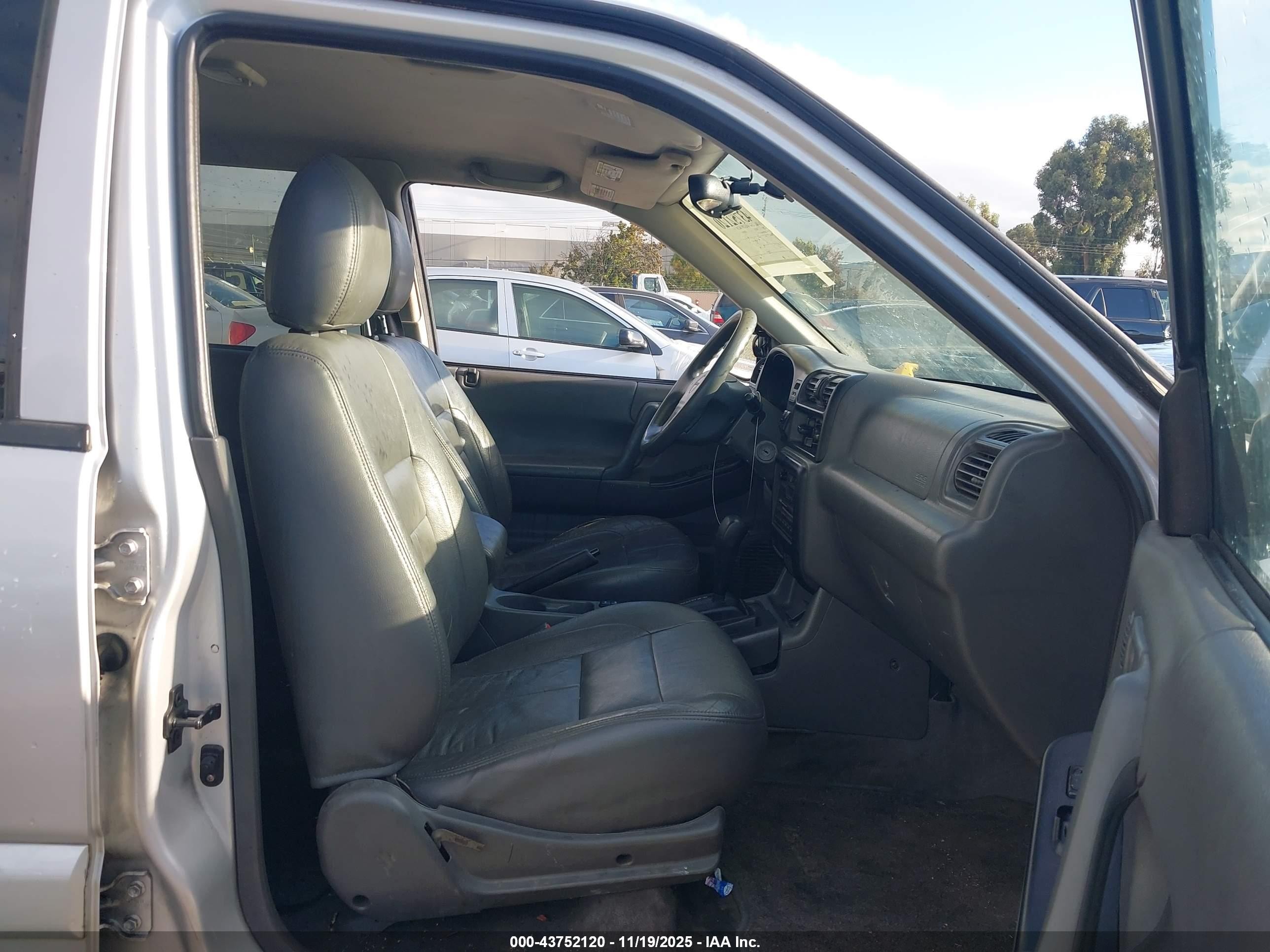 2001 Isuzu Rodeo Ls 3.2l V6/lse 3.2l V6/s 3.2l V6 Silver vin: 4S2CK58W314357524