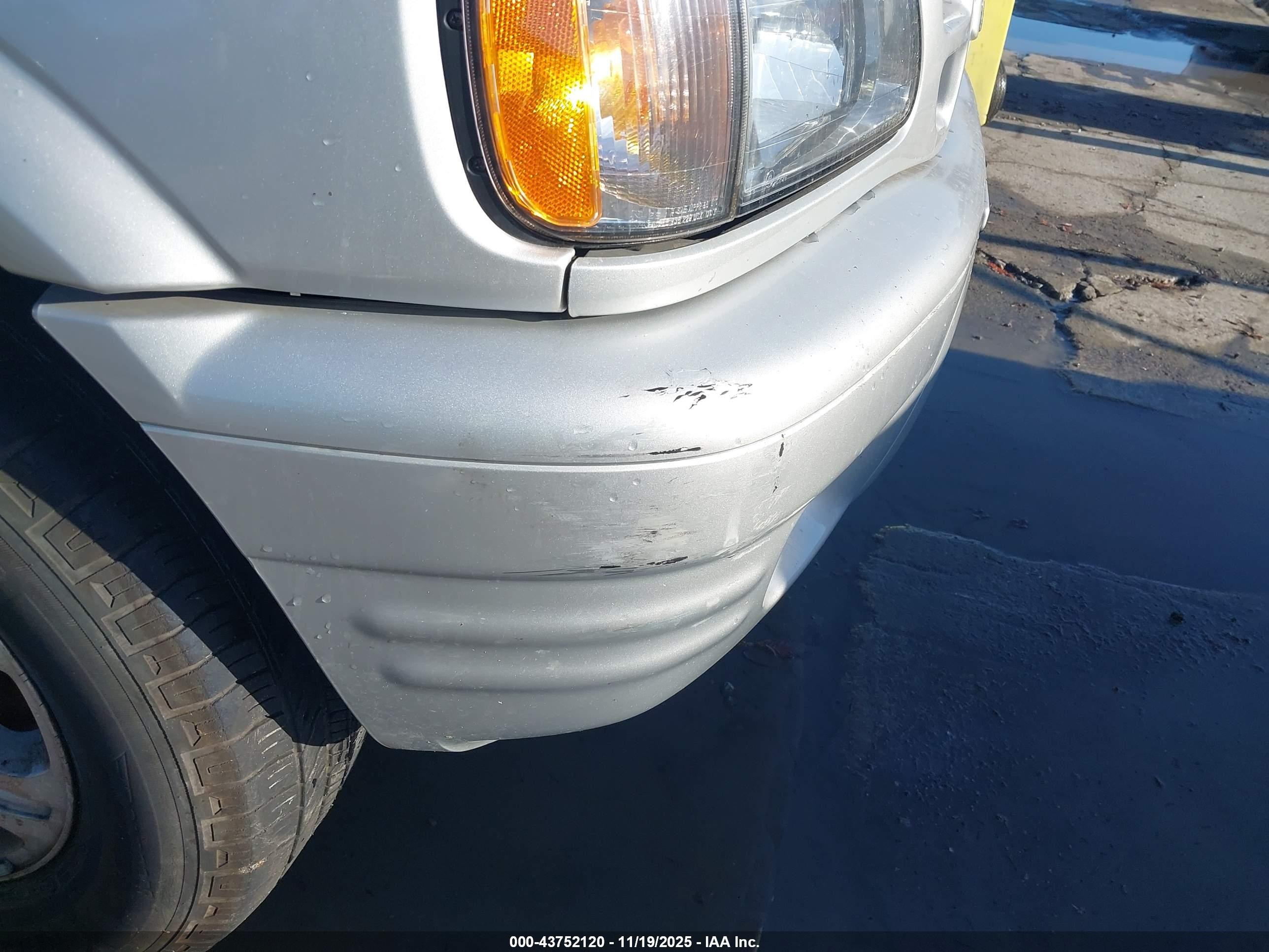 2001 Isuzu Rodeo Ls 3.2l V6/lse 3.2l V6/s 3.2l V6 Silver vin: 4S2CK58W314357524