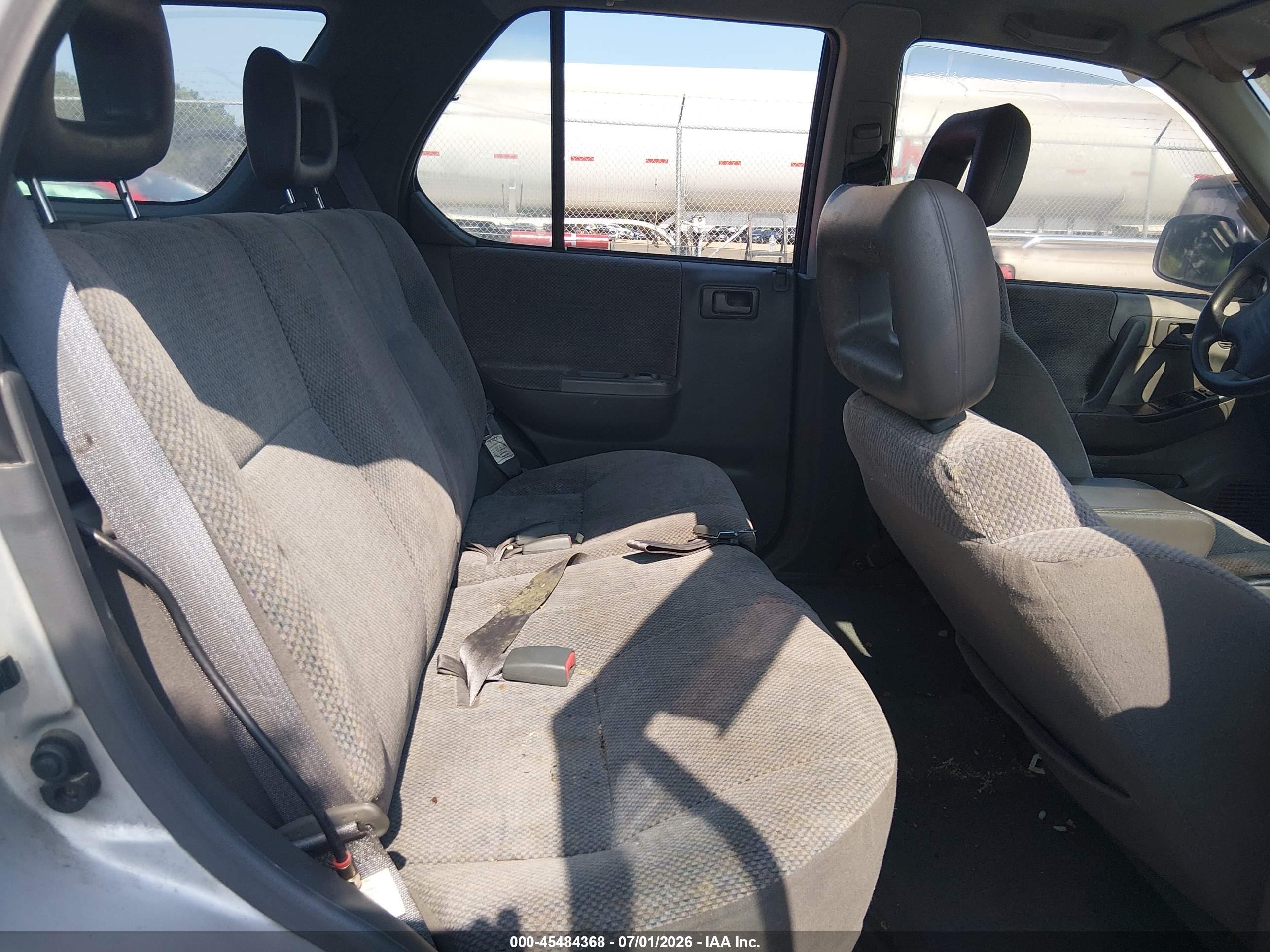 1999 Isuzu Rodeo Ls/lse/s 3.2l Silver vin: 4S2CK58W3X4365311