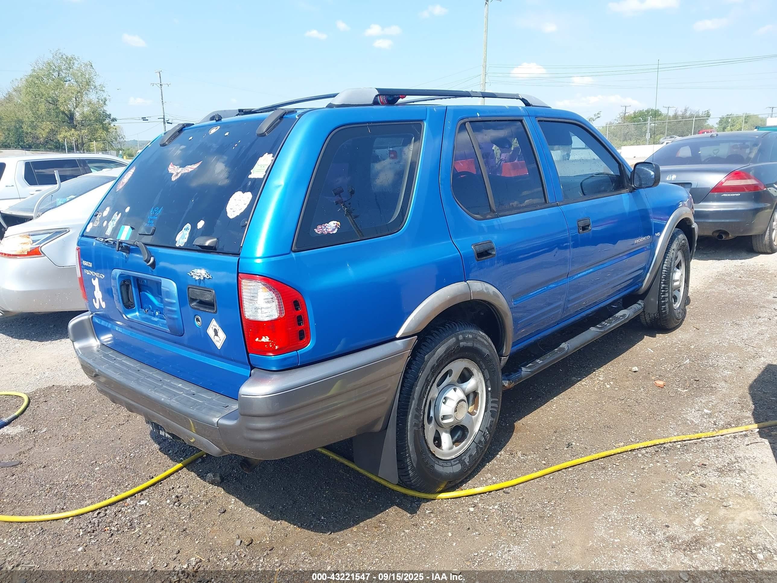 2001 Isuzu Rodeo   Синий vin: 4S2CK58W414313063
