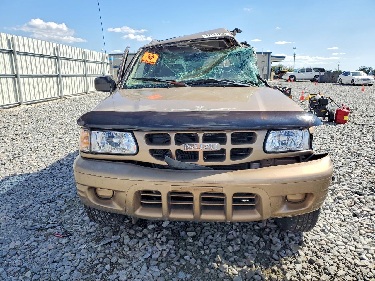 2001 Isuzu Rodeo S Tan vin: 4S2CK58W714306169