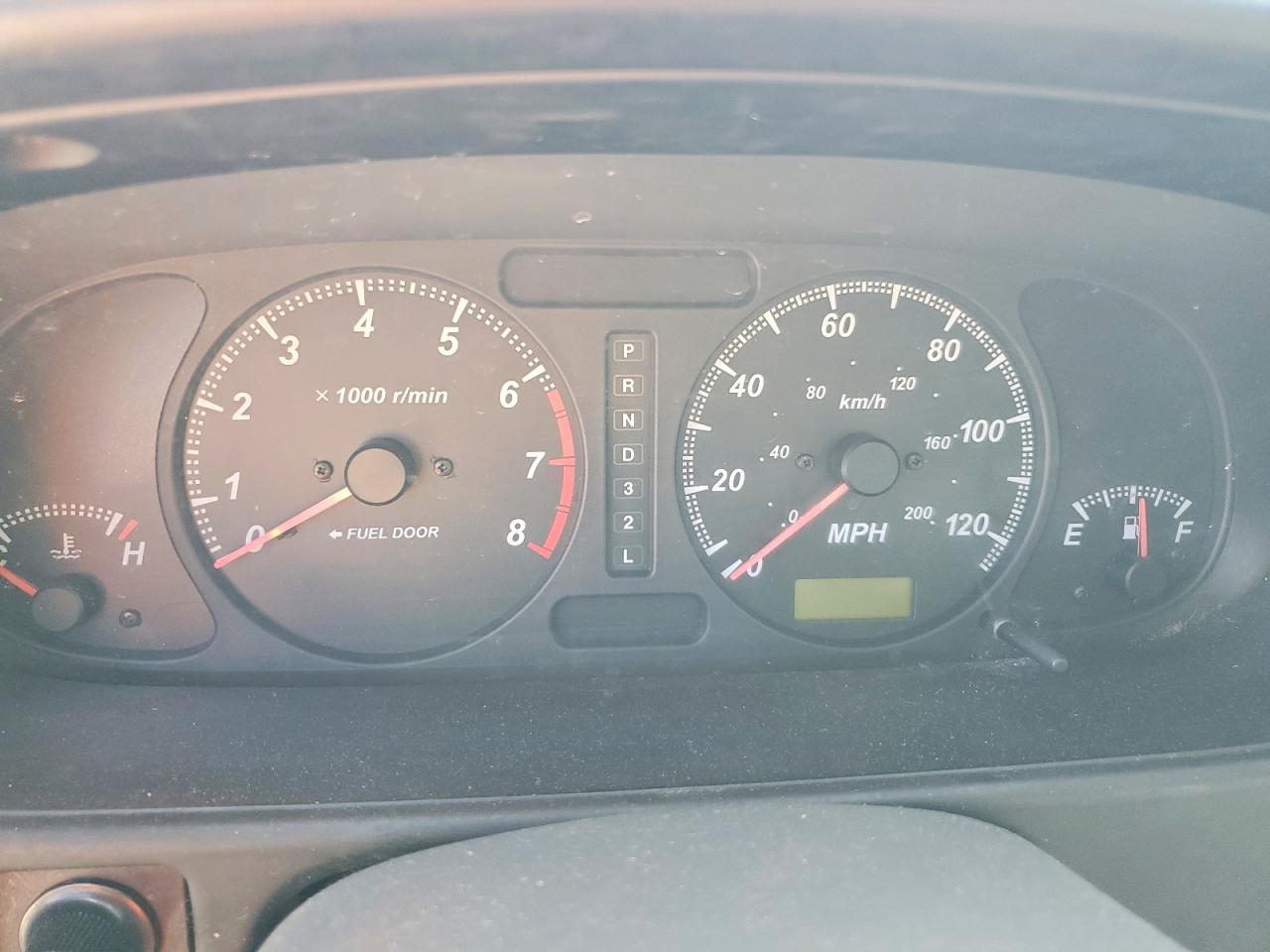 2001 Isuzu Rodeo S Серебряный vin: 4S2CK58W714314806