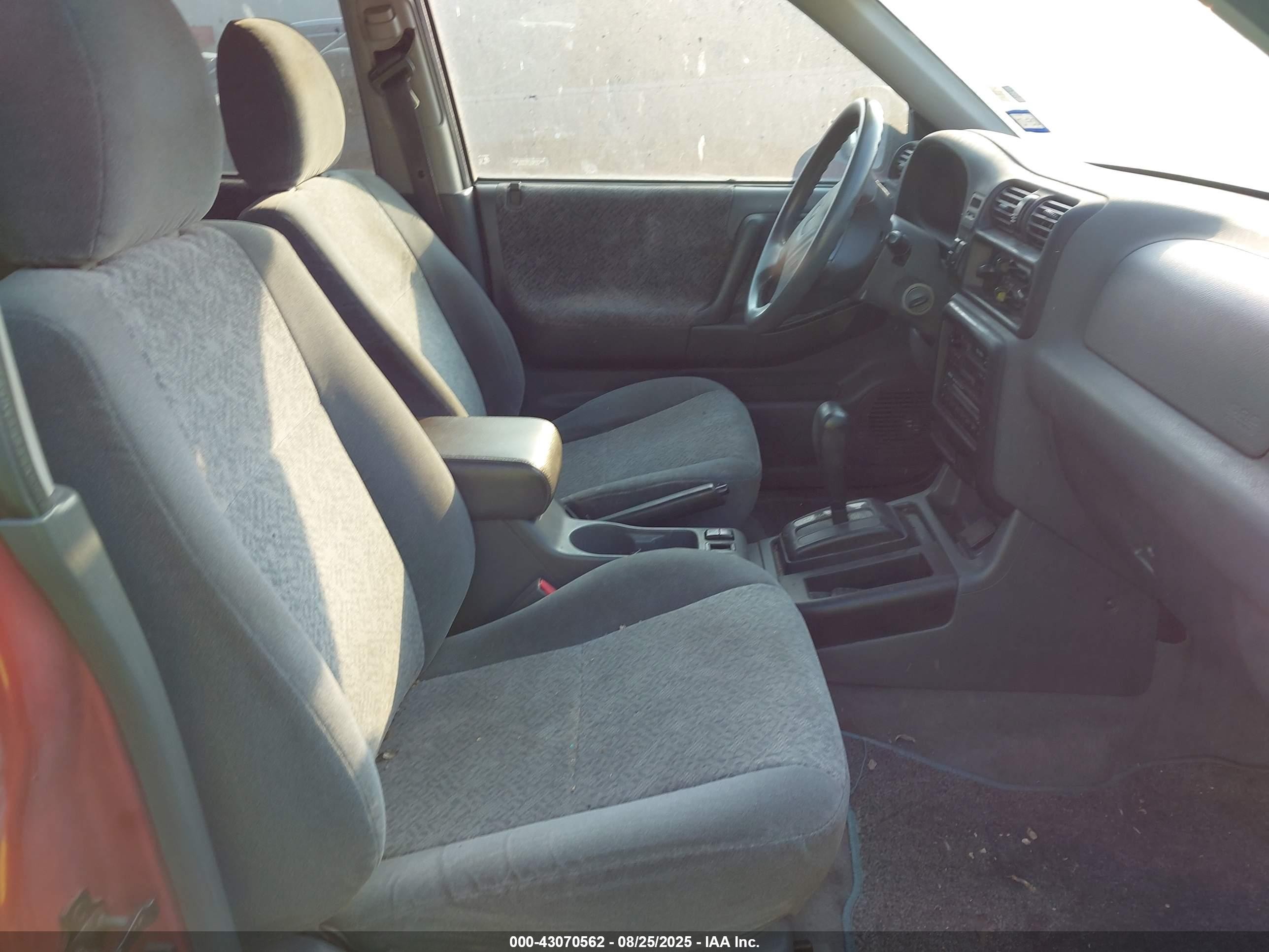 2001 Isuzu Rodeo Ls 3.2l V6/lse 3.2l V6/s 3.2l V6 Maroon vin: 4S2CK58W814312403