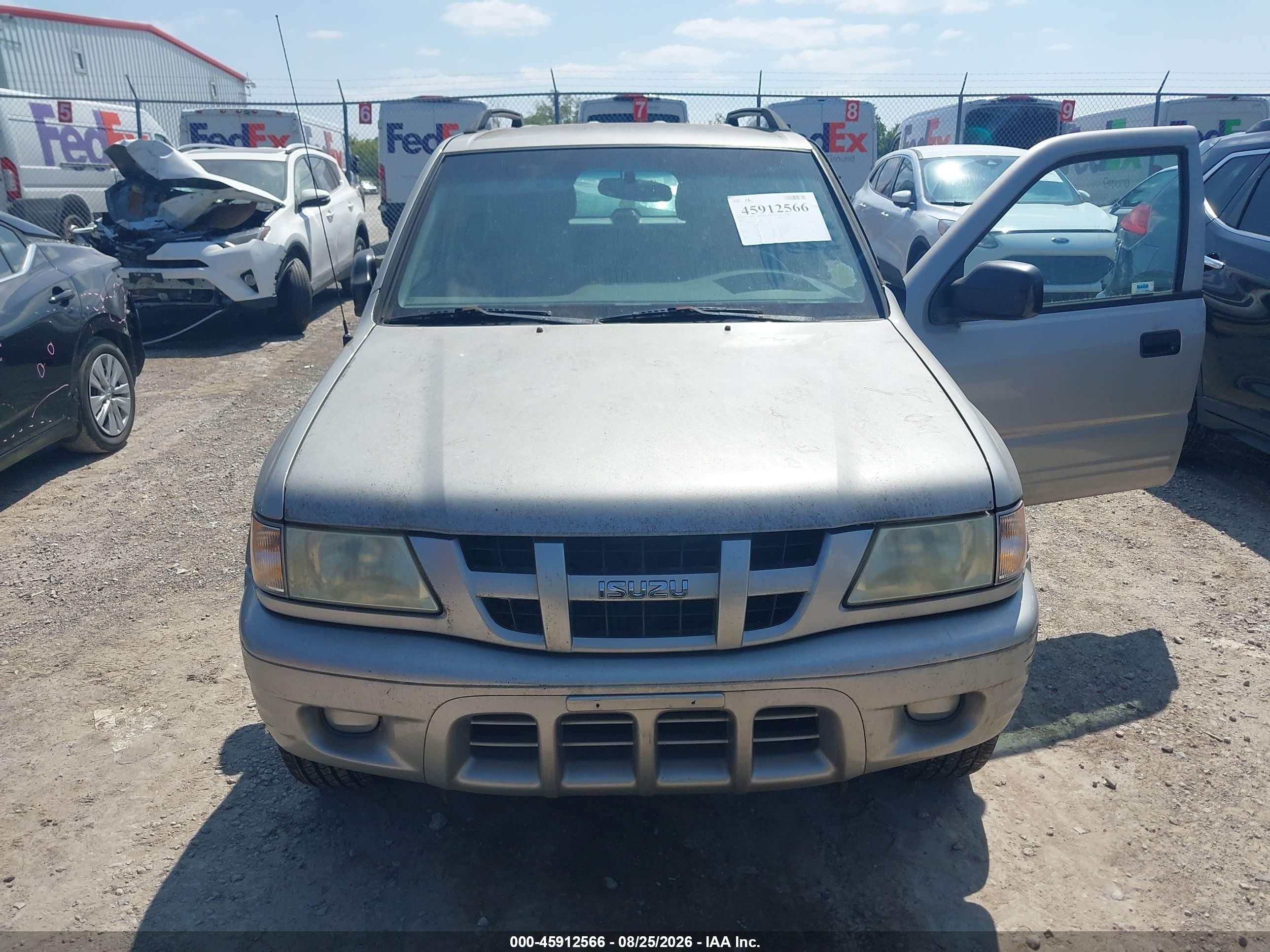2004 Isuzu Rodeo S 3.2l V6 Gold vin: 4S2CK58W944309644