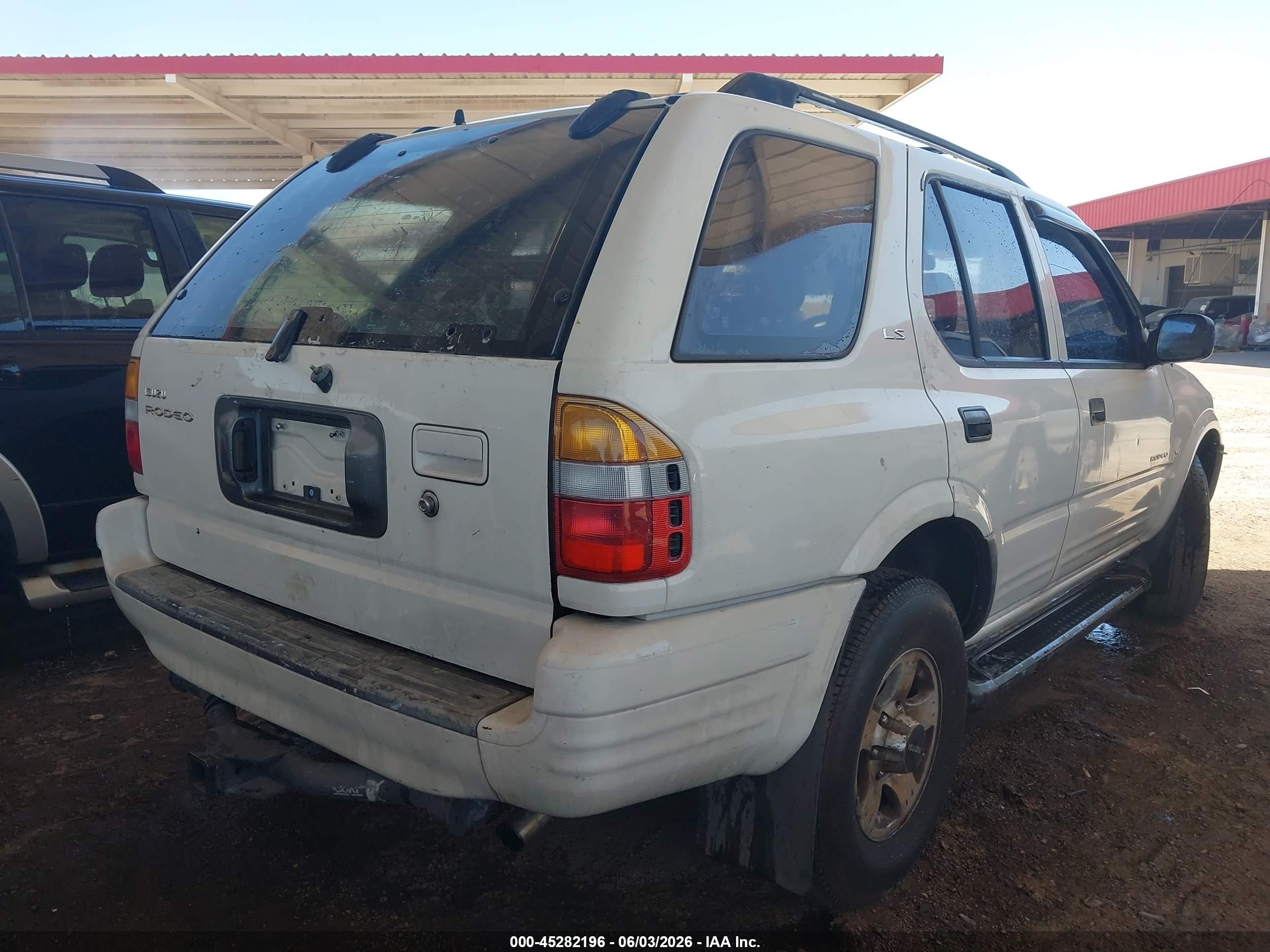 1999 Isuzu Rodeo Ls/lse/s 3.2l White vin: 4S2CK58W9X4343359