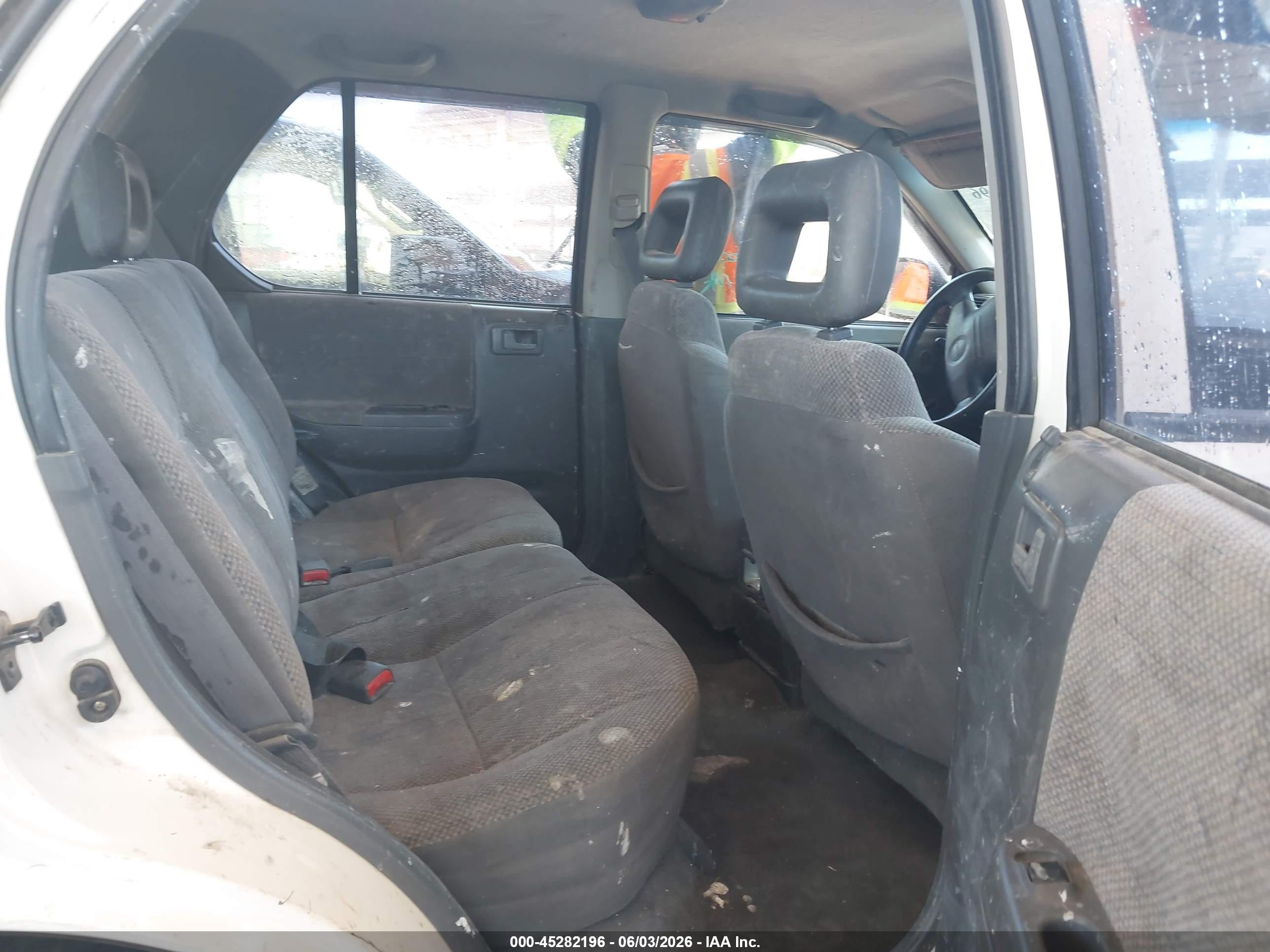 1999 Isuzu Rodeo Ls/lse/s 3.2l White vin: 4S2CK58W9X4343359