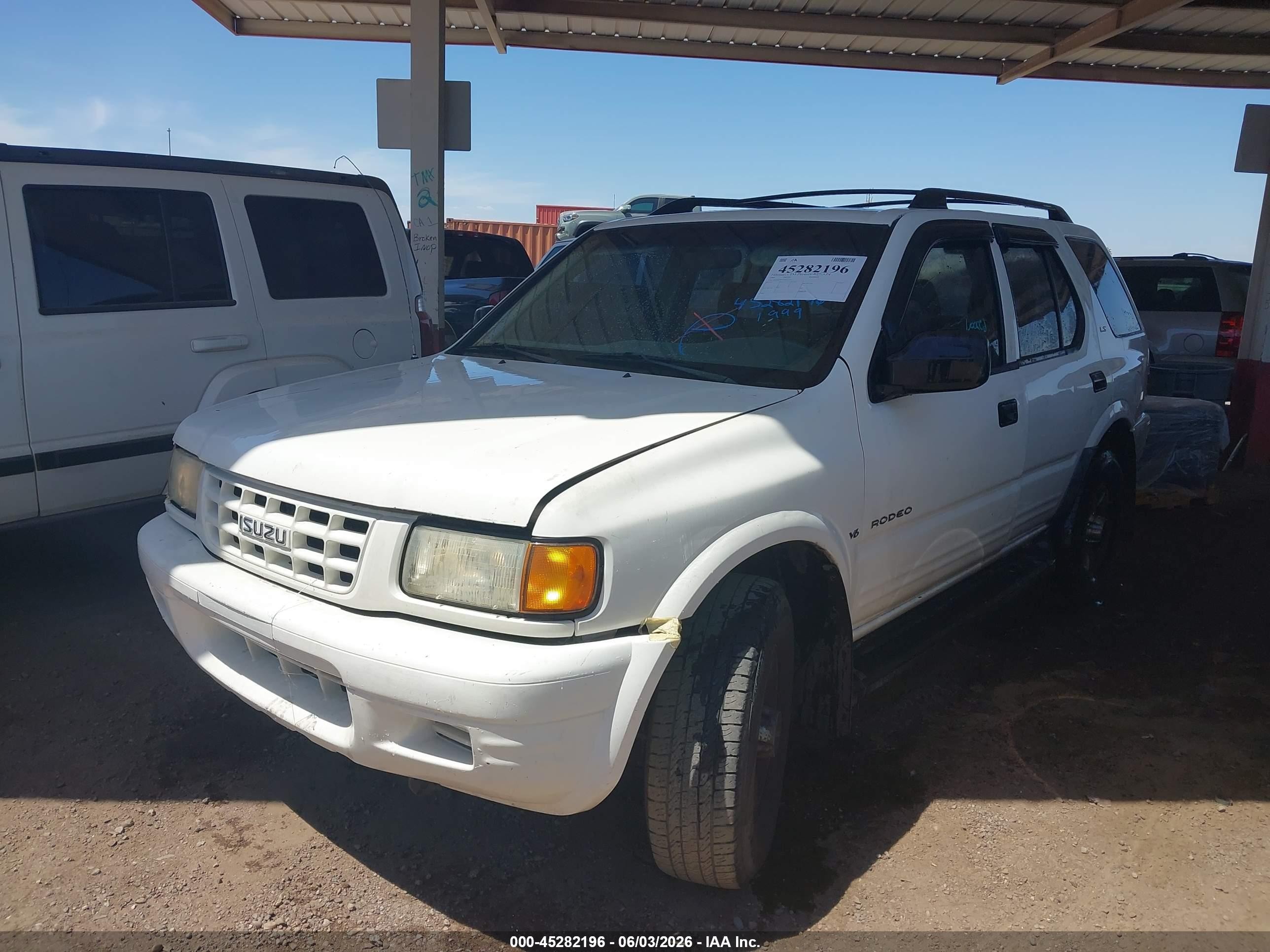 1999 Isuzu Rodeo Ls/lse/s 3.2l White vin: 4S2CK58W9X4343359