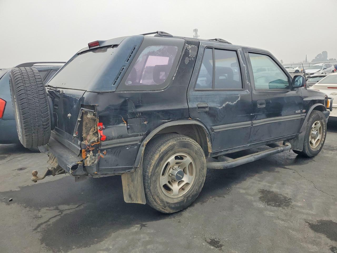 1997 Isuzu Rodeo Black vin: 4S2CM58V0V4302679