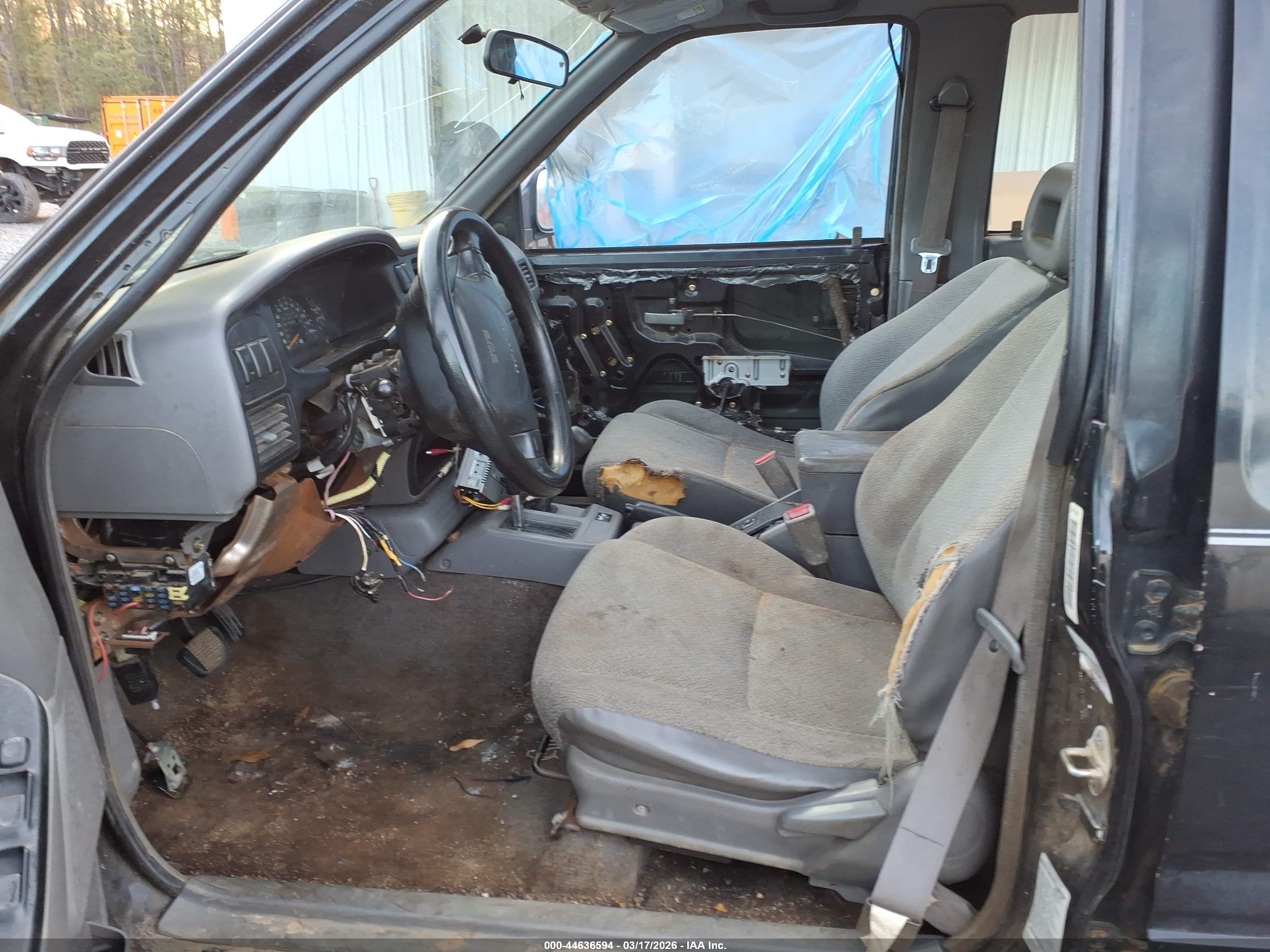 1997 Isuzu Rodeo Ls 3.2l/s 3.2l Black vin: 4S2CM58V6V4340269