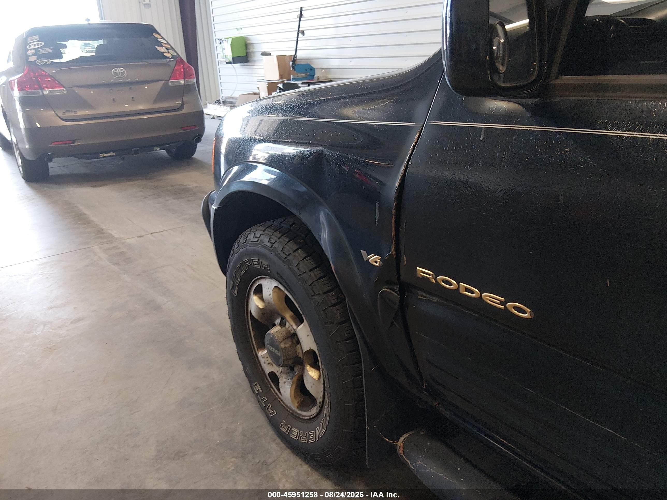 1999 Isuzu Rodeo Ls/lse/s Blue vin: 4S2CM58W2X4345013
