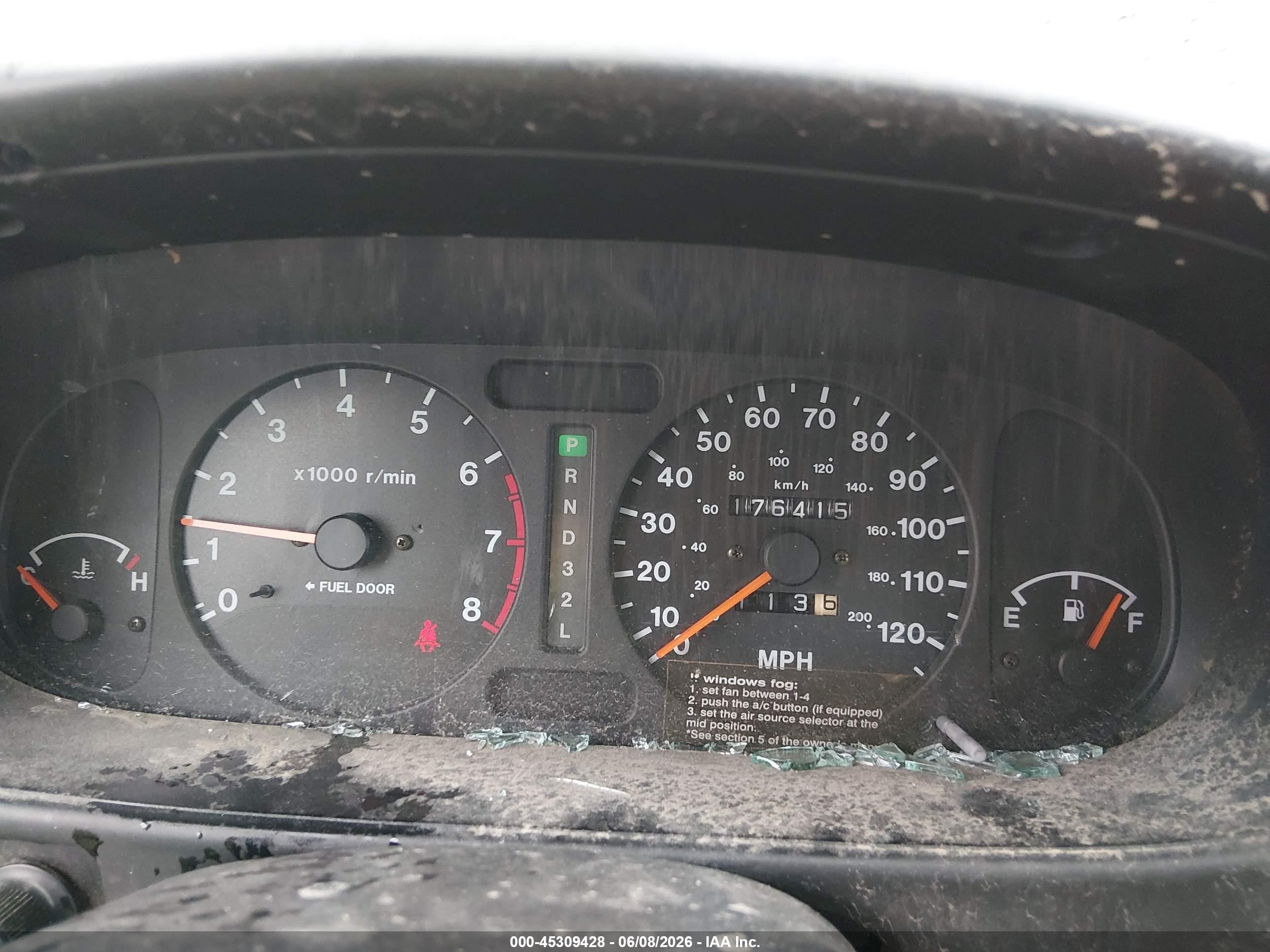 1998 Isuzu Rodeo Ls/s Red vin: 4S2CM58W3W4356729
