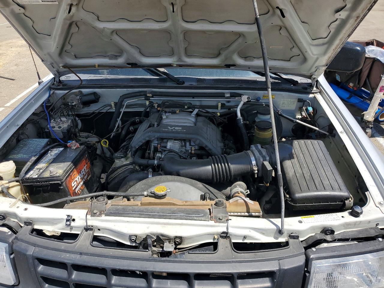 1999 Isuzu Rodeo S Серебряный vin: 4S2CM58W3X4378876