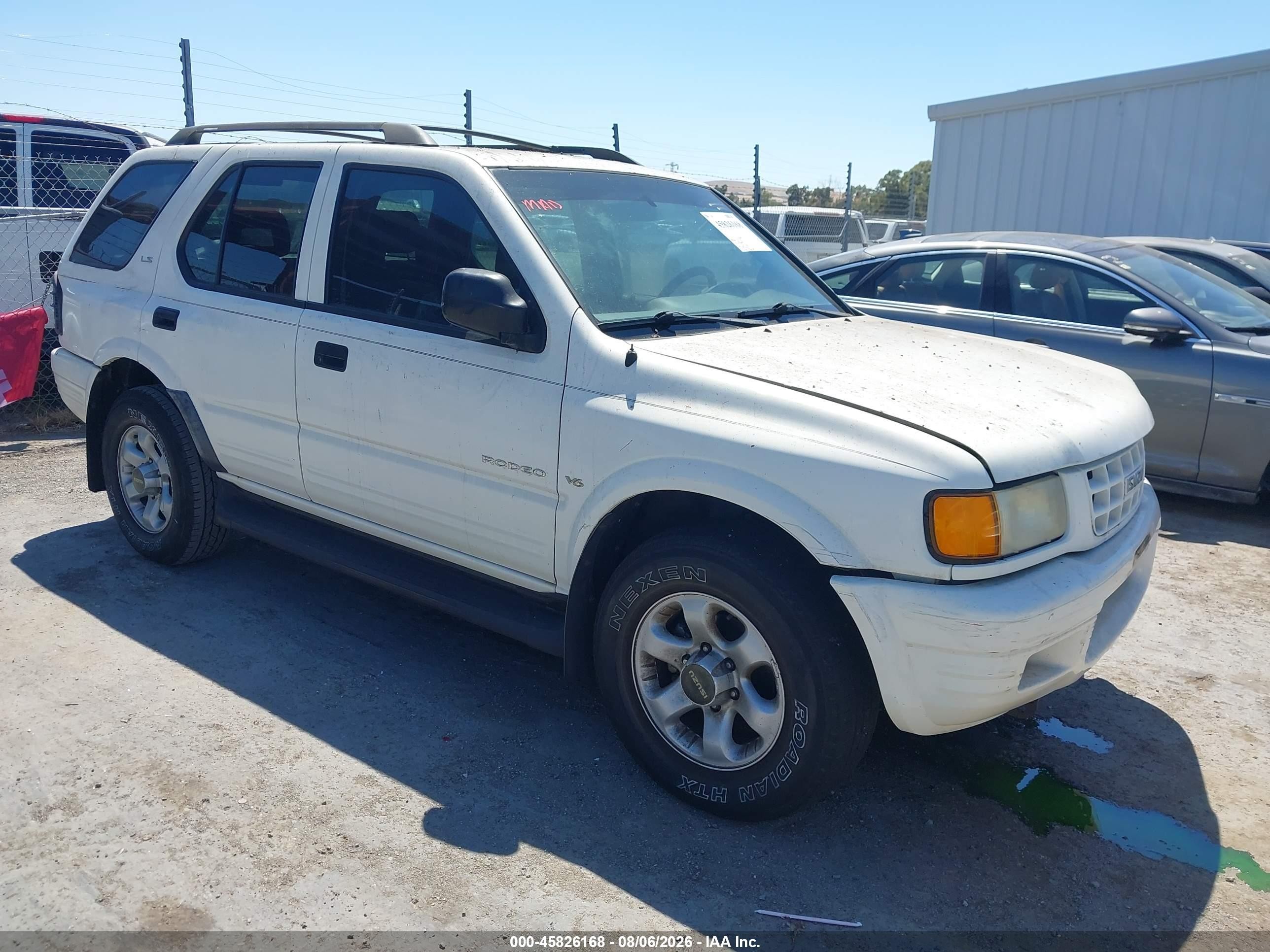 1999 Isuzu Rodeo Ls/lse/s White vin: 4S2CM58WXX4311496