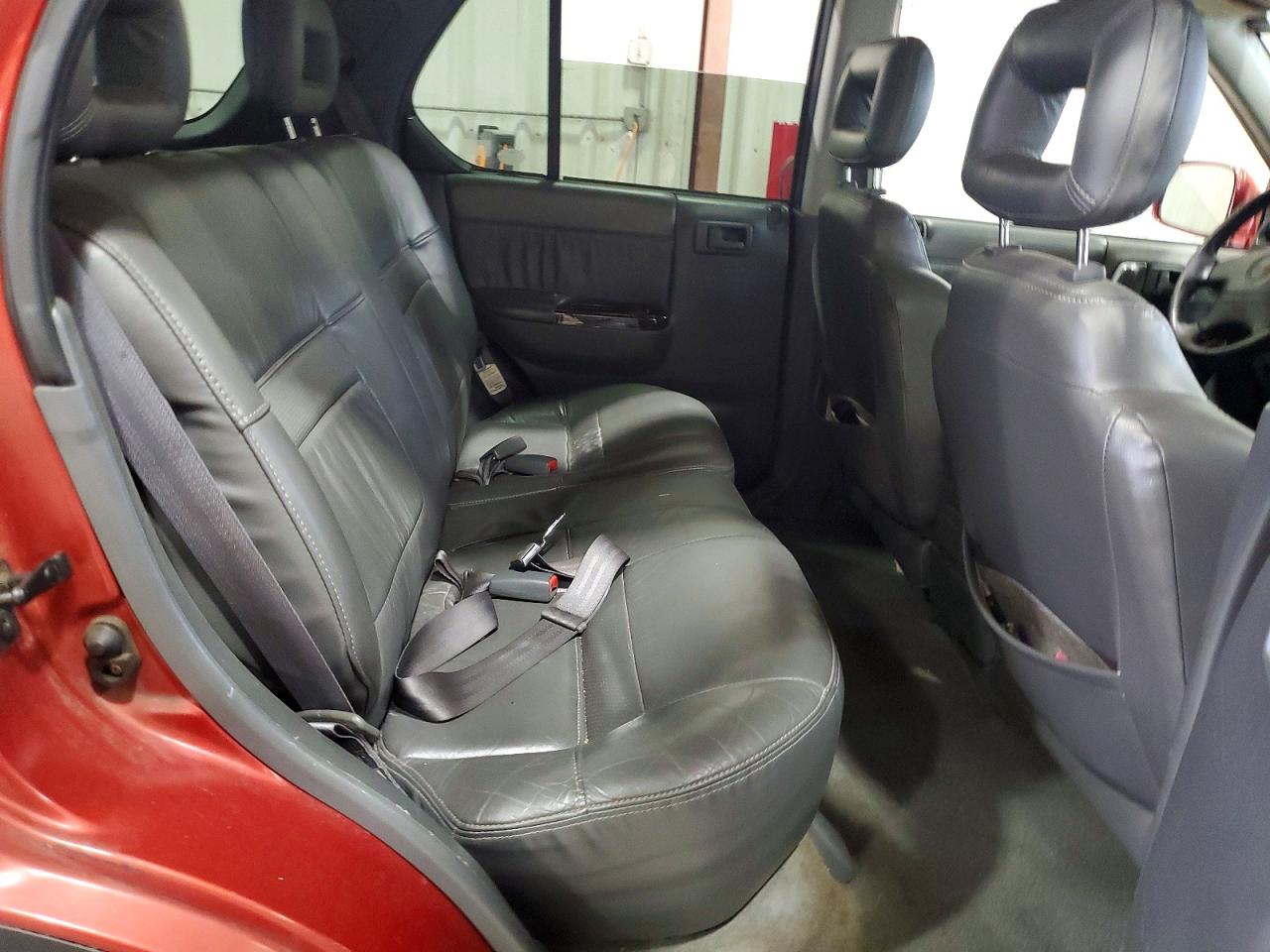 1999 Isuzu Rodeo Red vin: 4S2CM58WXX4362514