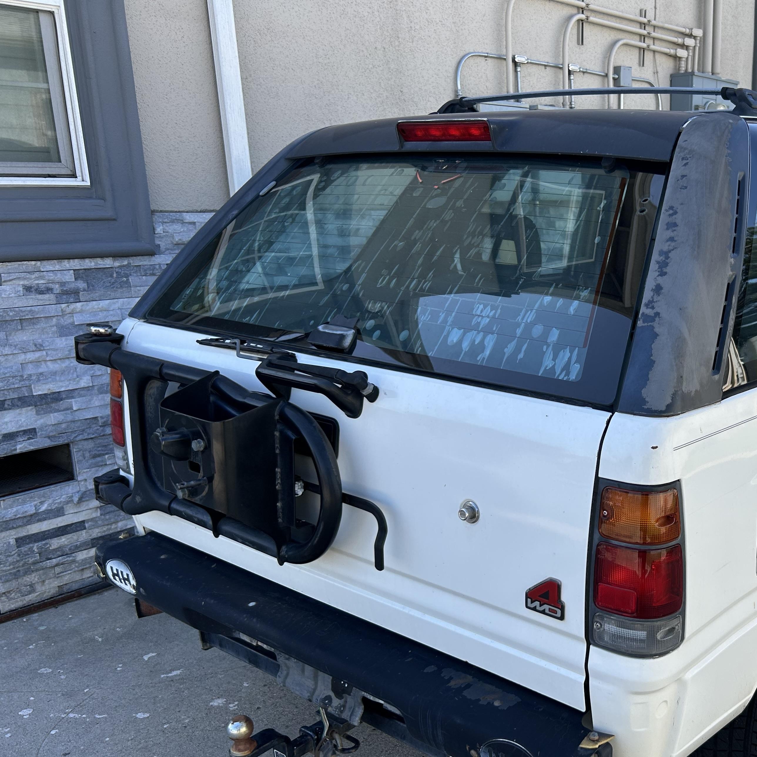 1995 Isuzu Rodeo S/ls White vin: 4S2CY58V1S4302030