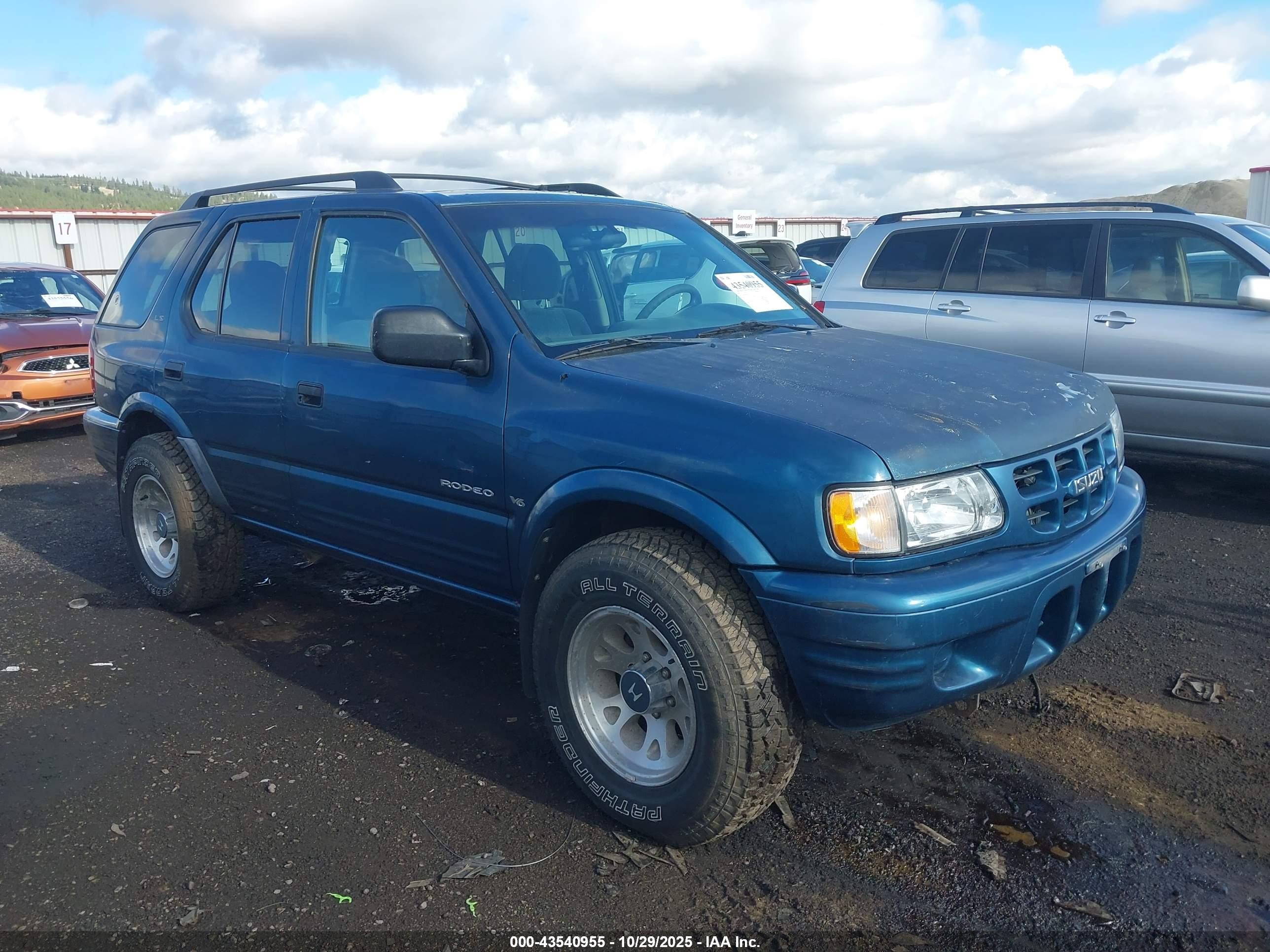 2001 Isuzu Rodeo Ls 3.2l/ls 3.2l V6/lse 3.2l V6/s/s 3.2l V6 Blue vin: 4S2DM58W014347239