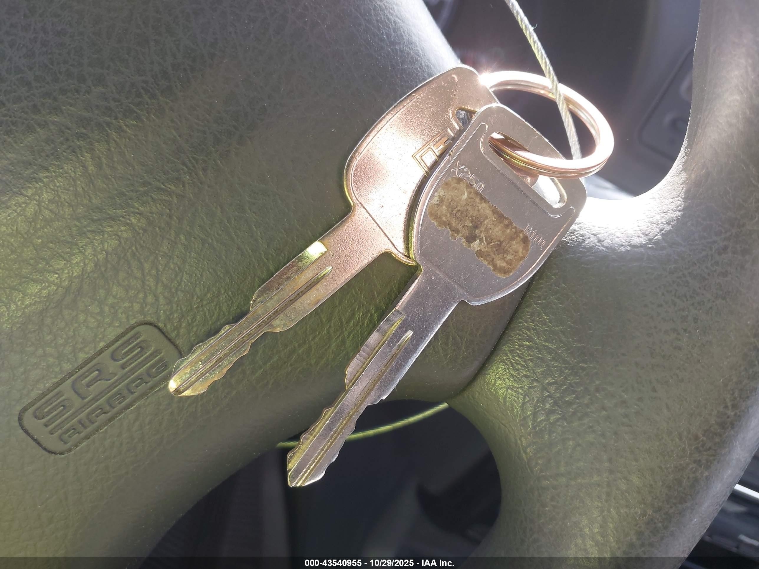 2001 Isuzu Rodeo Ls 3.2l/ls 3.2l V6/lse 3.2l V6/s/s 3.2l V6 Blue vin: 4S2DM58W014347239