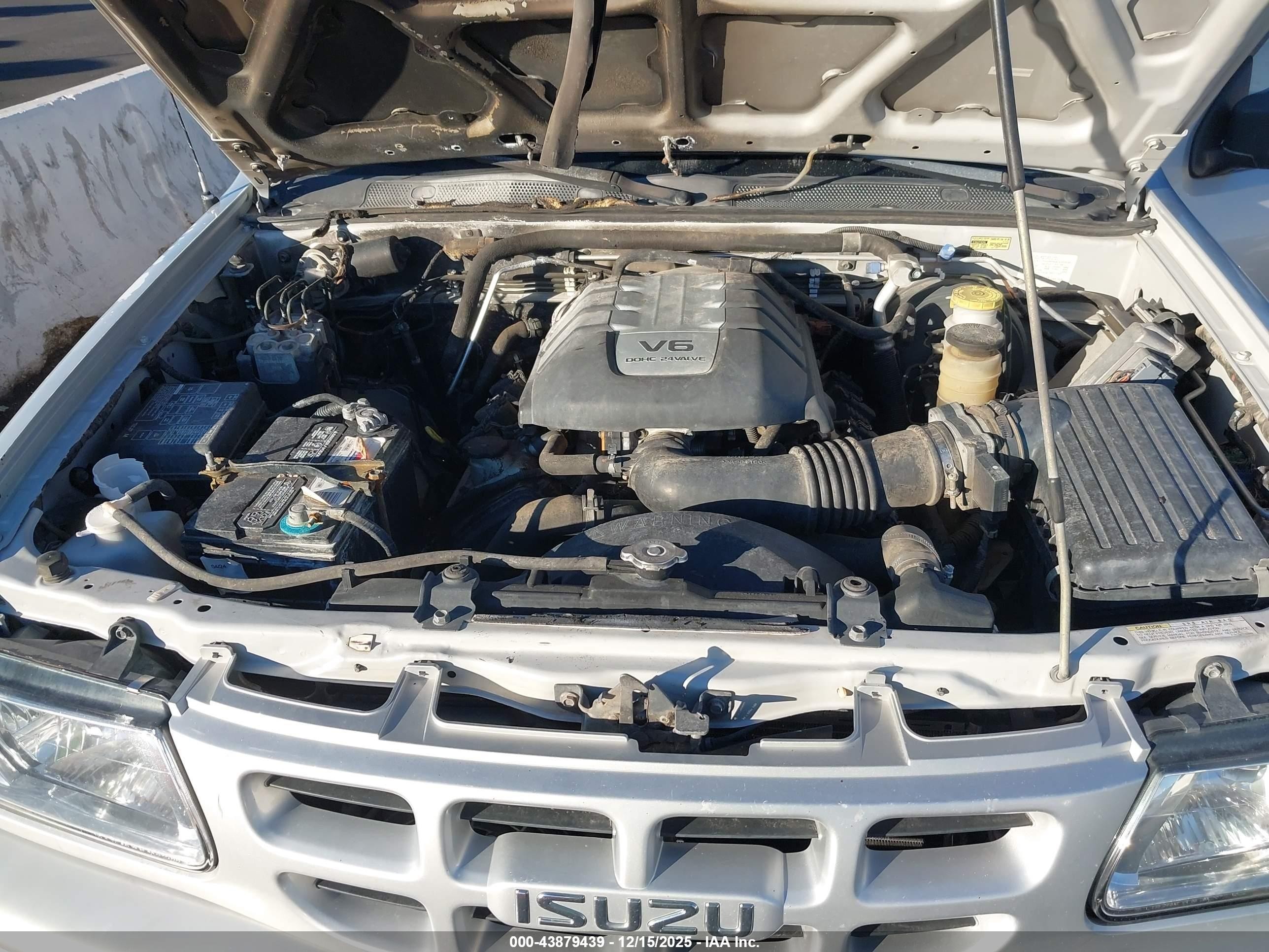 2001 Isuzu Rodeo Ls 3.2l/ls 3.2l V6/lse 3.2l V6/s/s 3.2l V6 Silver vin: 4S2DM58W314355030