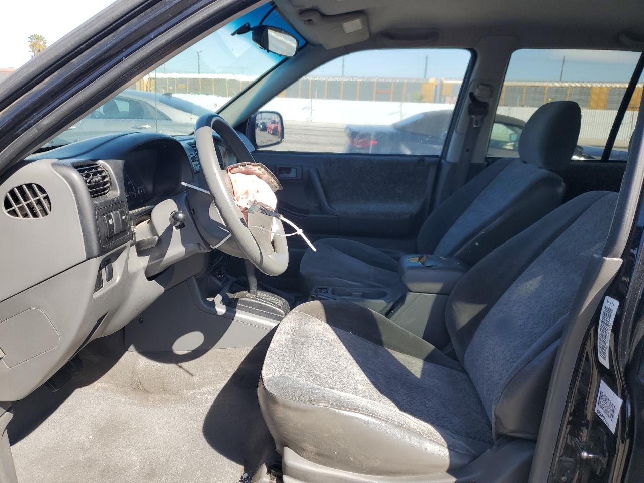 2002 Isuzu Rodeo Black vin: 4S2DM58W424304881