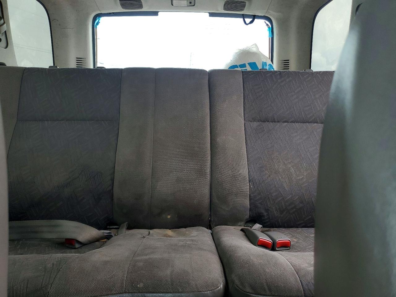 2004 Isuzu Rodeo S Silver vin: 4S2DM58W444315544