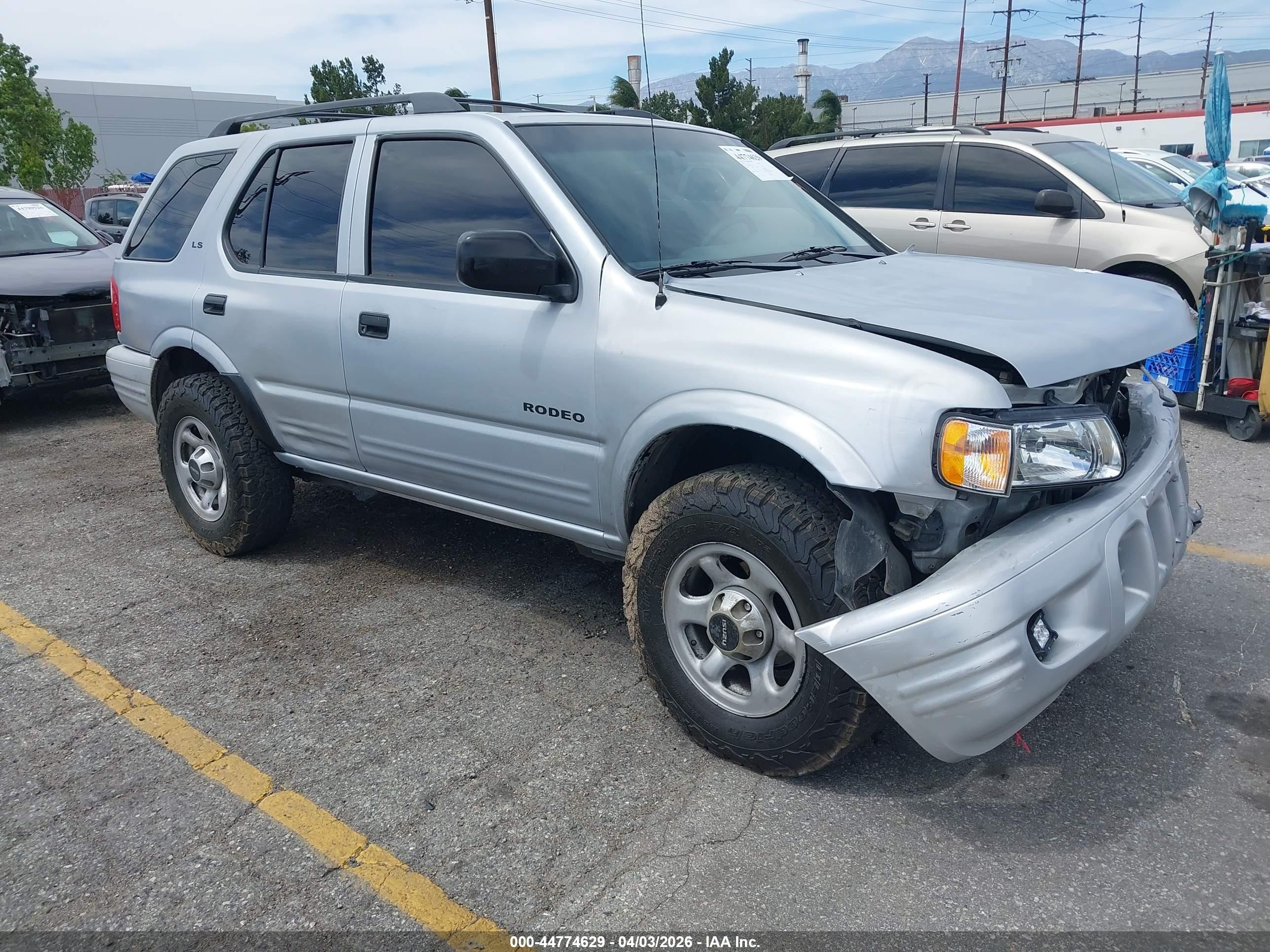 2001 Isuzu Rodeo Ls 3.2l/ls 3.2l V6/lse 3.2l V6/s/s 3.2l V6 Silver vin: 4S2DM58W614343650