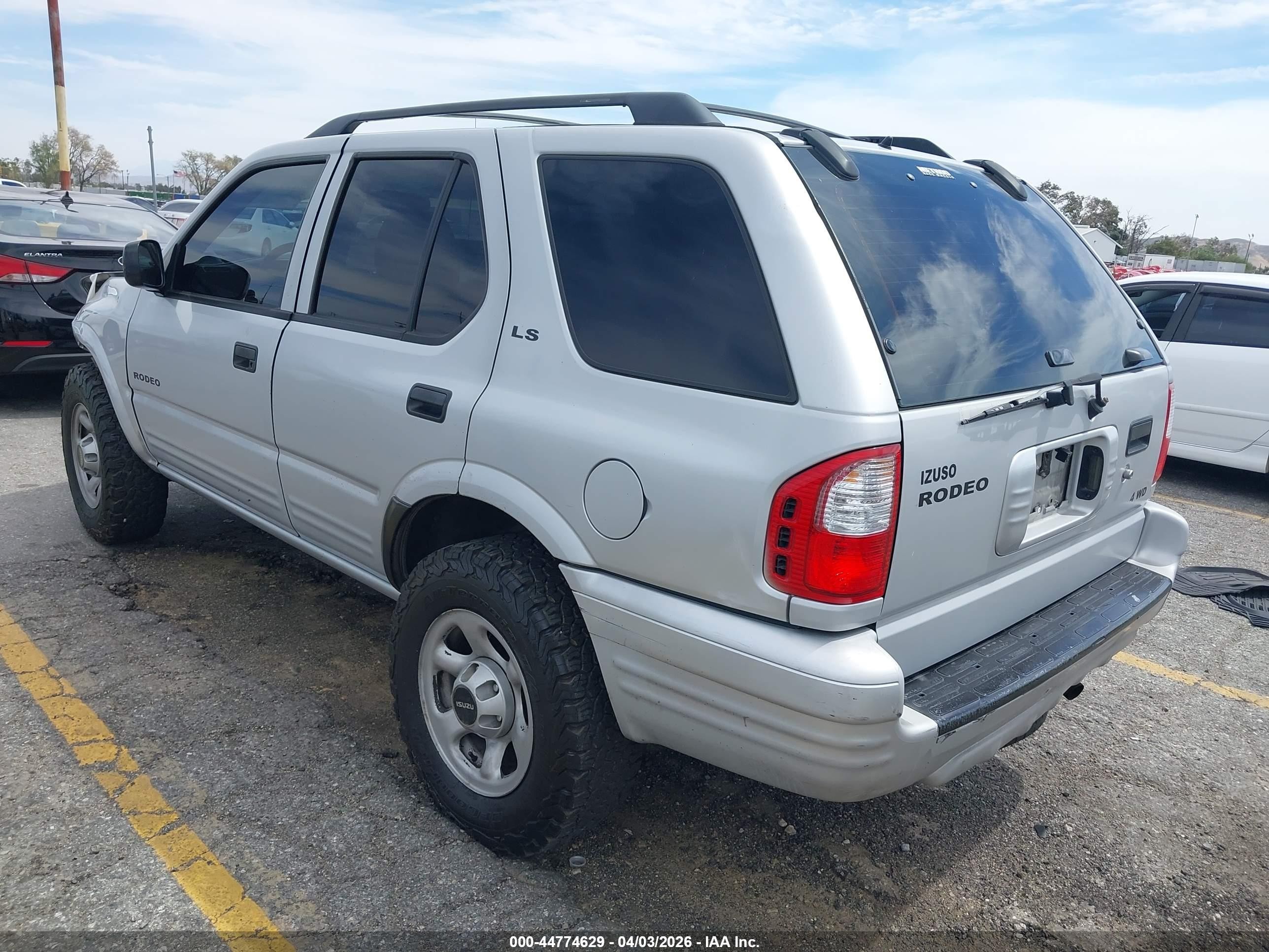 2001 Isuzu Rodeo Ls 3.2l/ls 3.2l V6/lse 3.2l V6/s/s 3.2l V6 Silver vin: 4S2DM58W614343650