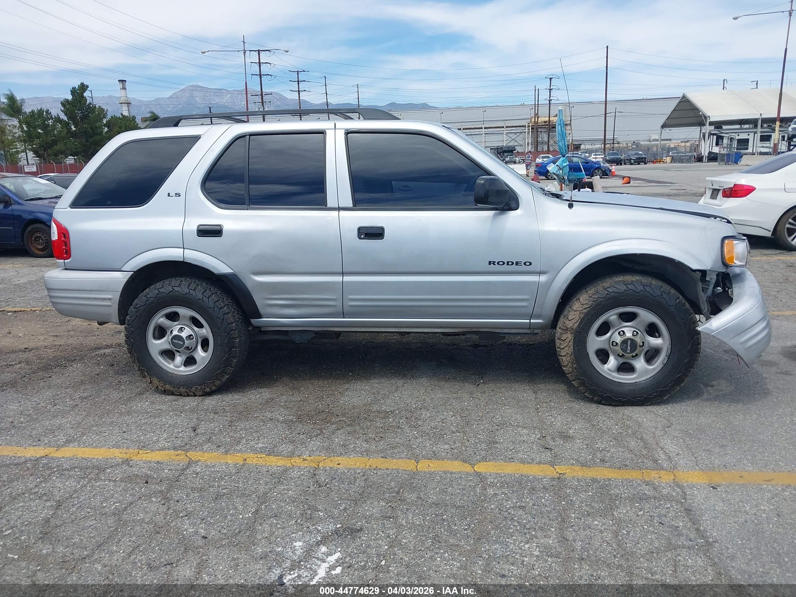 2001 Isuzu Rodeo Ls 3.2l/ls 3.2l V6/lse 3.2l V6/s/s 3.2l V6 Silver vin: 4S2DM58W614343650