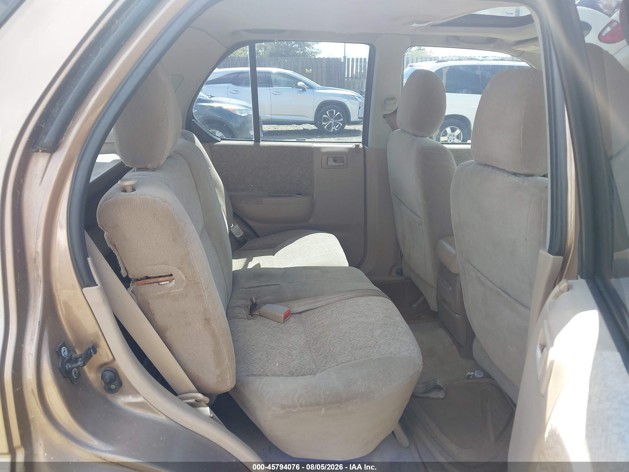 2000 Isuzu Rodeo Ls/lse/s Beige vin: 4S2DM58W7Y4300378