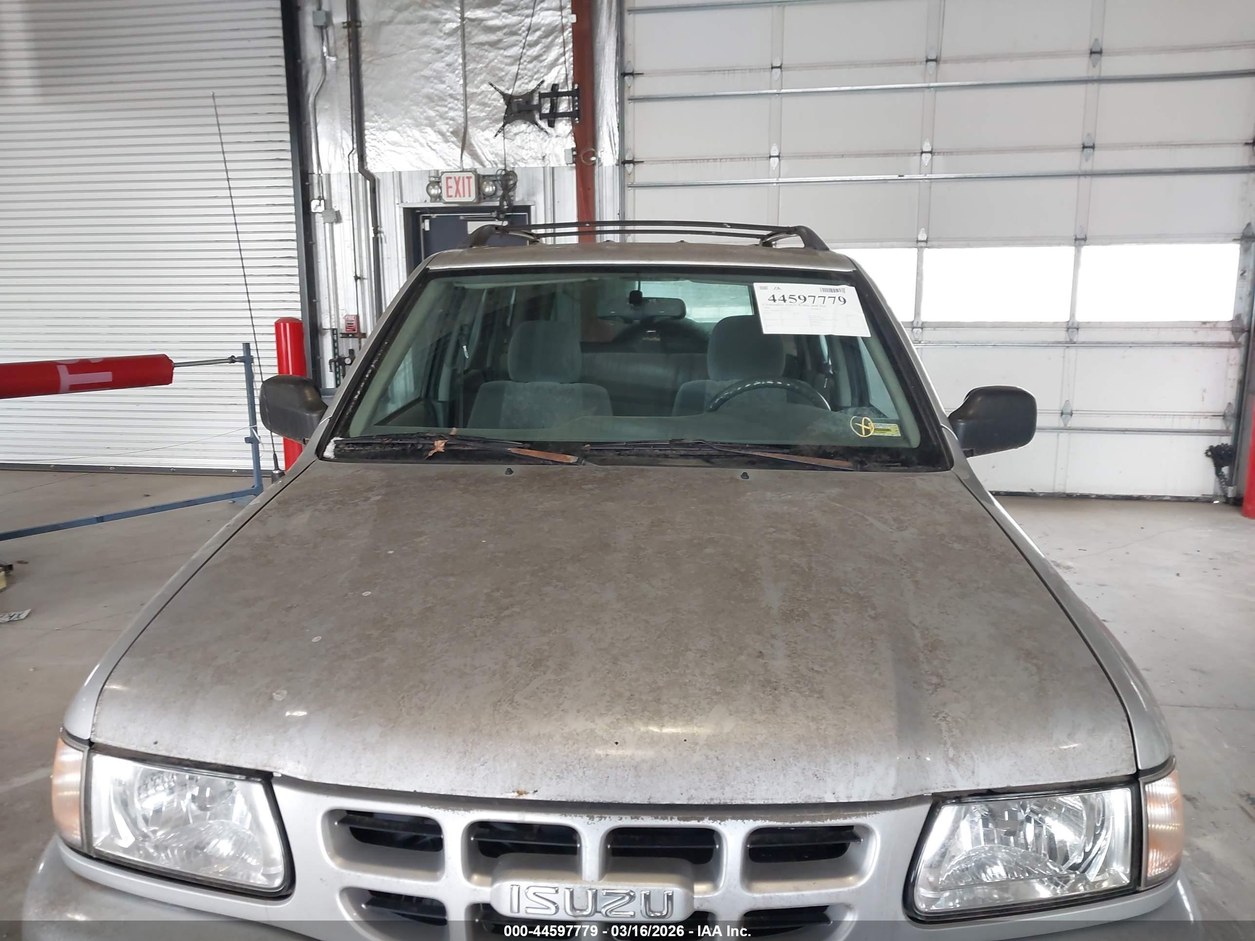 2000 Isuzu Rodeo Ls/lse/s Silver vin: 4S2DM58W8Y4325323