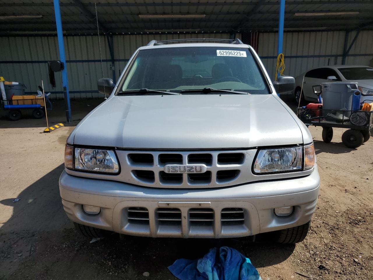 2001 Isuzu Rodeo S Silver vin: 4S2DM58W914314305