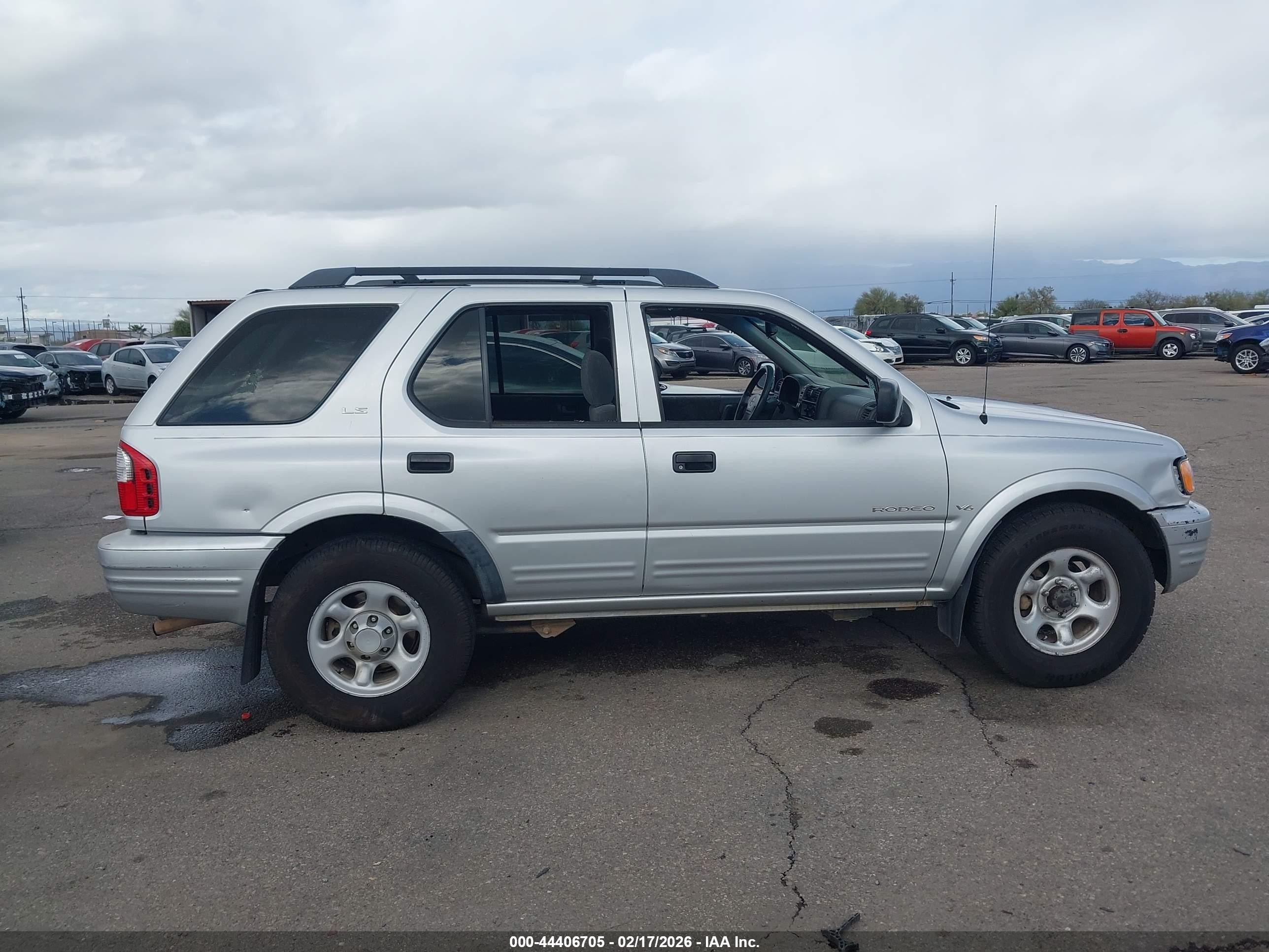 2001 Isuzu Rodeo Ls 3.2l/ls 3.2l V6/lse 3.2l V6/s/s 3.2l V6 Silver vin: 4S2DM58W914321884