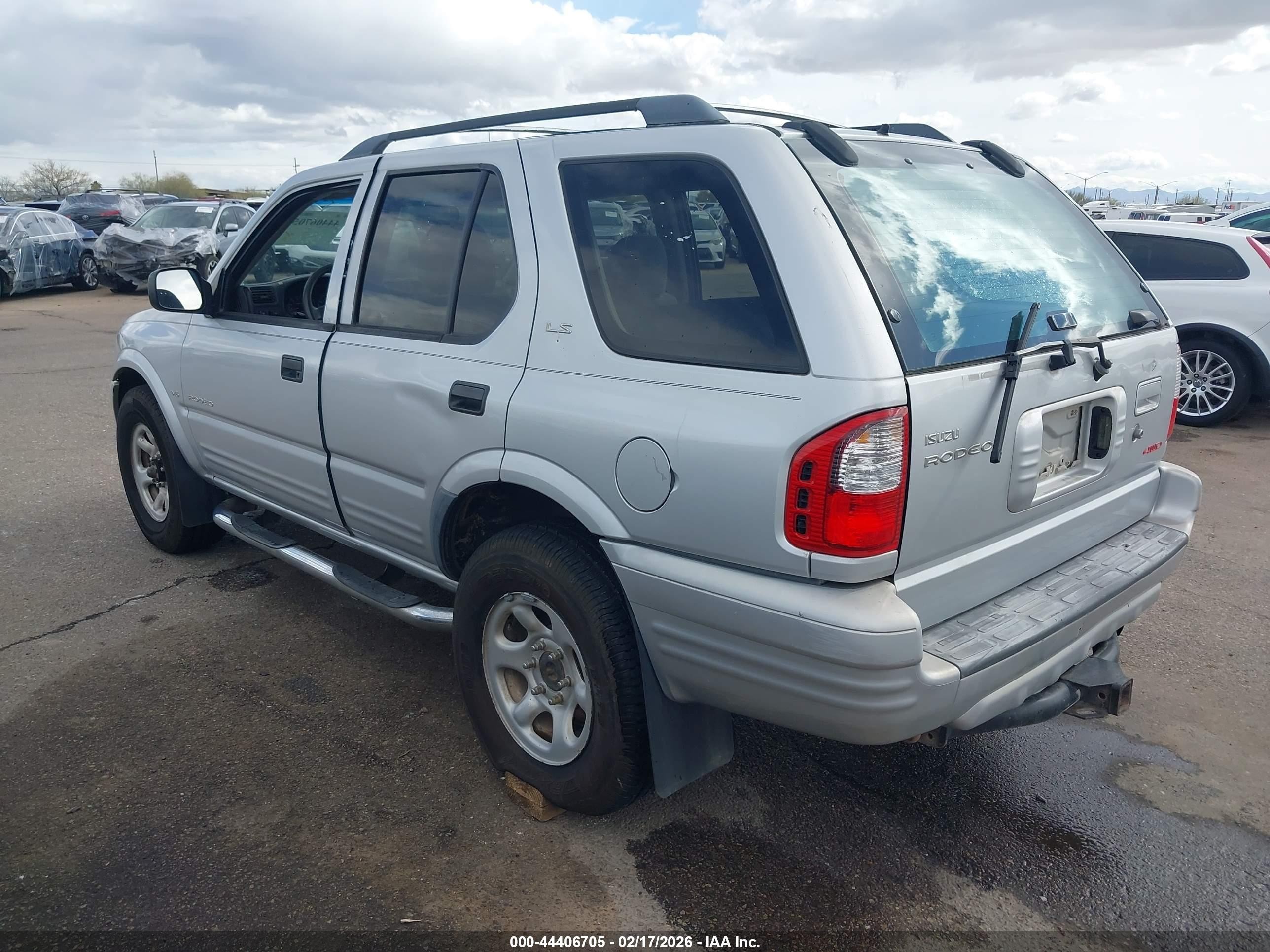 2001 Isuzu Rodeo Ls 3.2l/ls 3.2l V6/lse 3.2l V6/s/s 3.2l V6 Silver vin: 4S2DM58W914321884