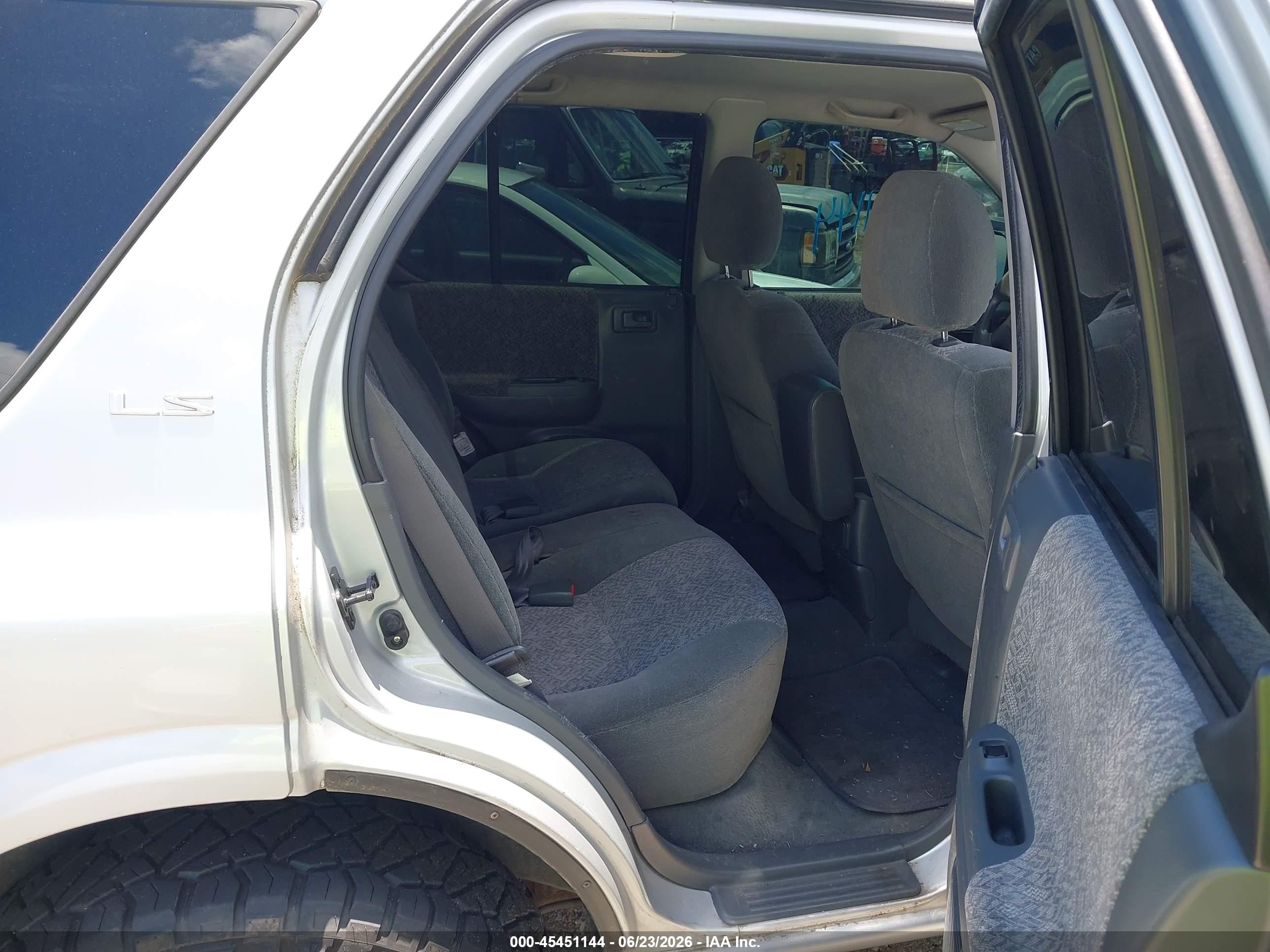 2001 Isuzu Rodeo Ls 3.2l/ls 3.2l V6/lse 3.2l V6/s/s 3.2l V6 Черный vin: 4S2DM58W914342654