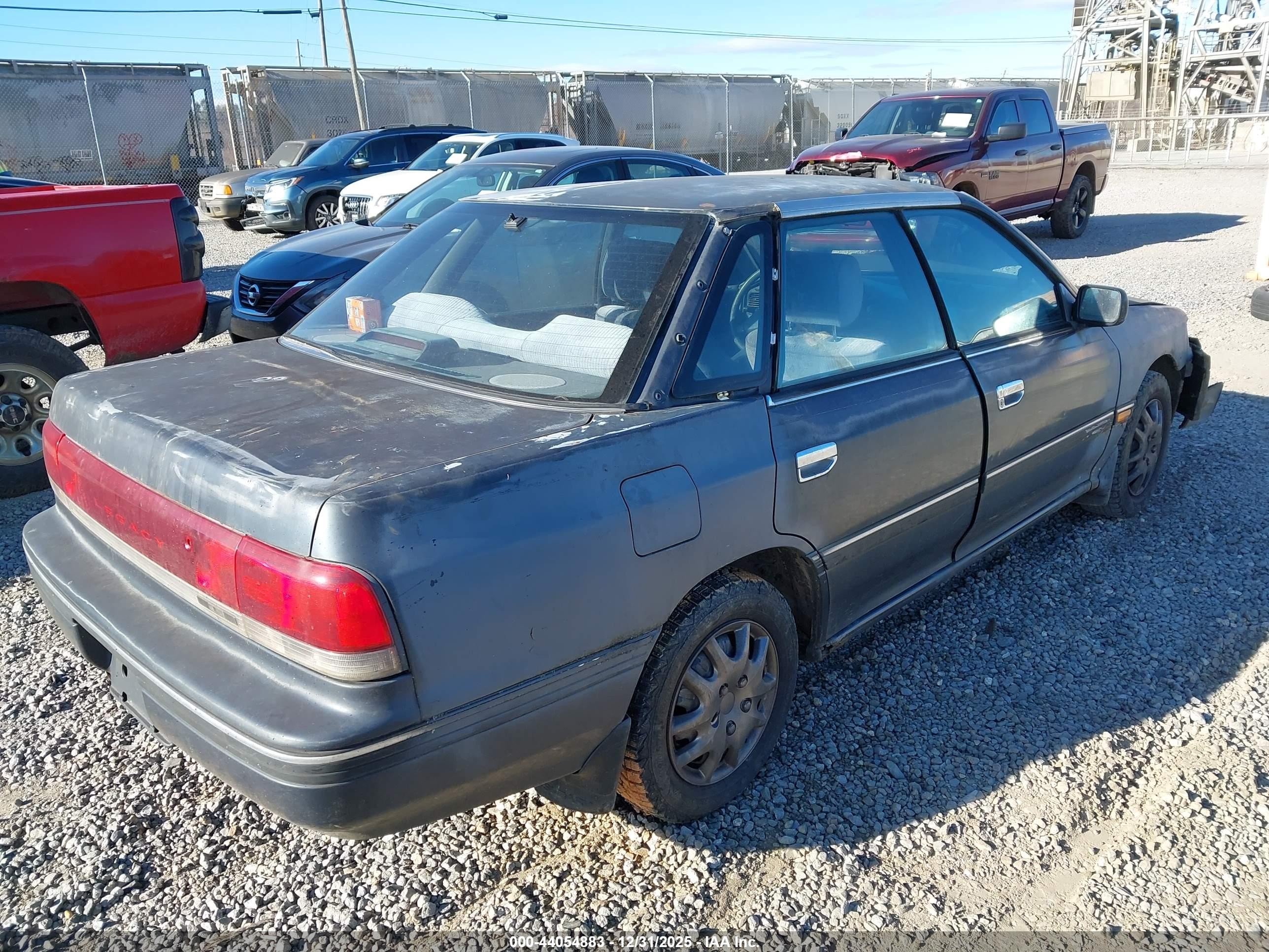1992 Subaru Legacy L Gray vin: 4S3BC6325N9602248
