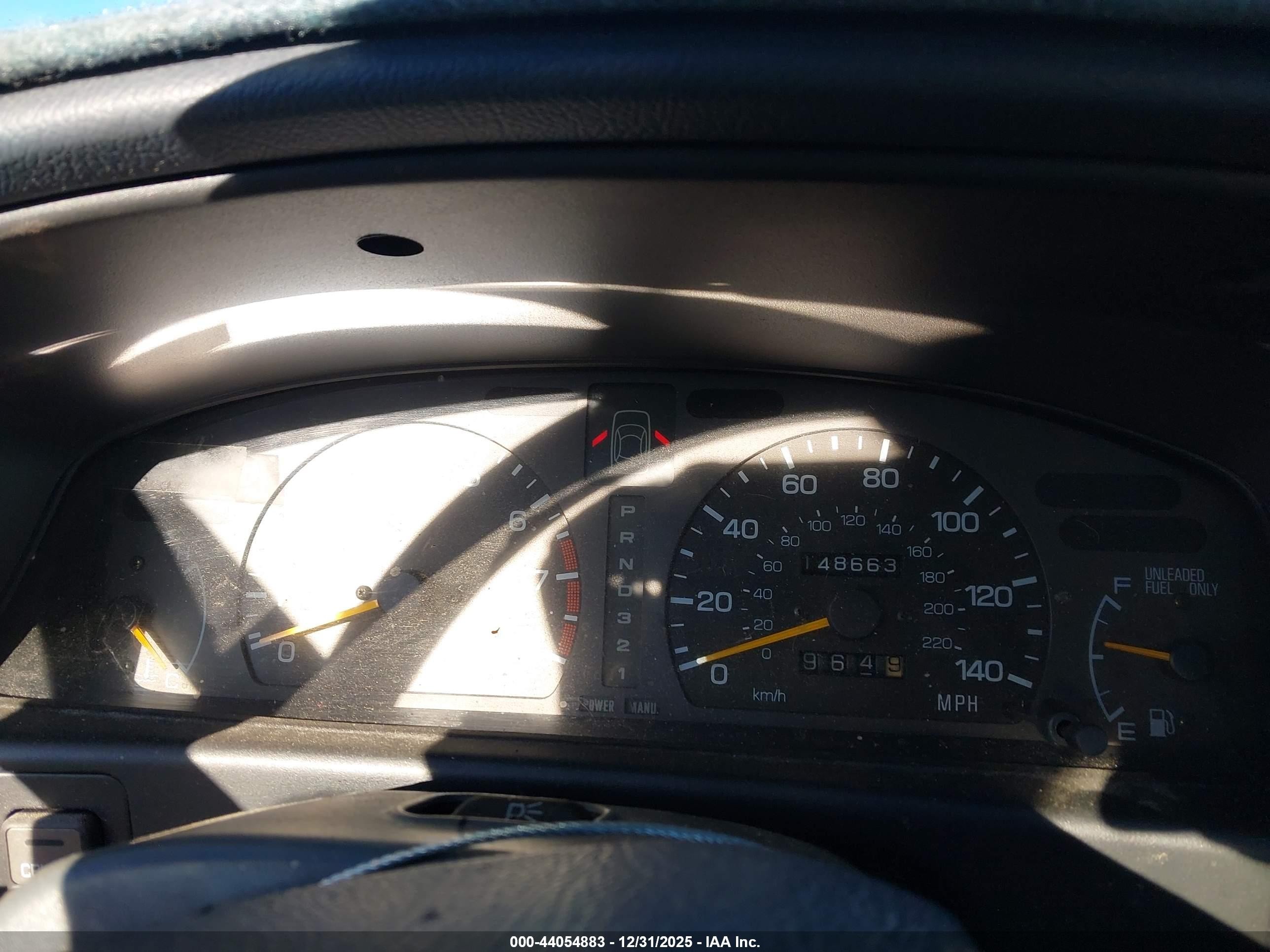 1992 Subaru Legacy L Gray vin: 4S3BC6325N9602248