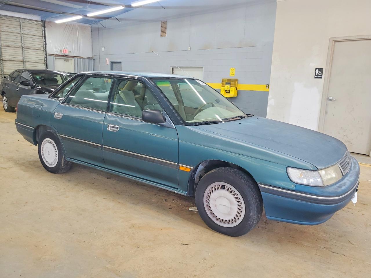 1992 Subaru Legacy L Teal vin: 4S3BC6325N9609927