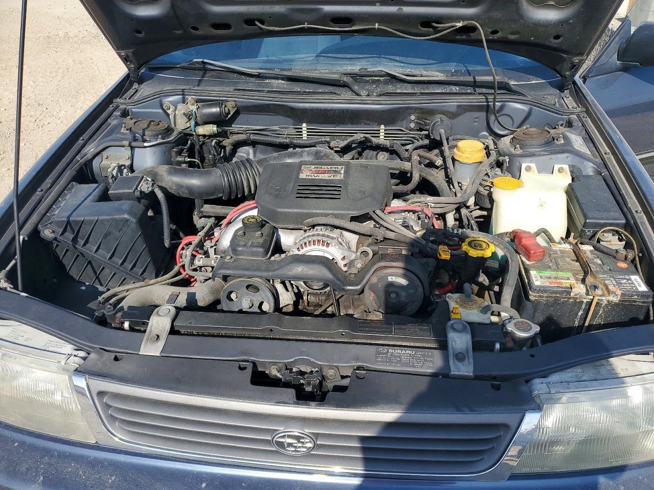 1993 Subaru Legacy L Blue vin: 4S3BC6331P9648428