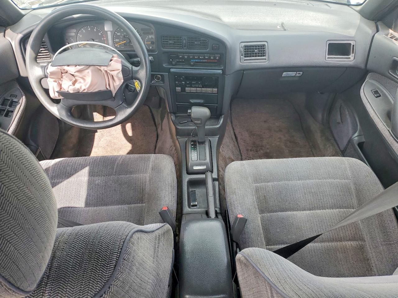 1993 Subaru Legacy L Gray vin: 4S3BC6333P7641265